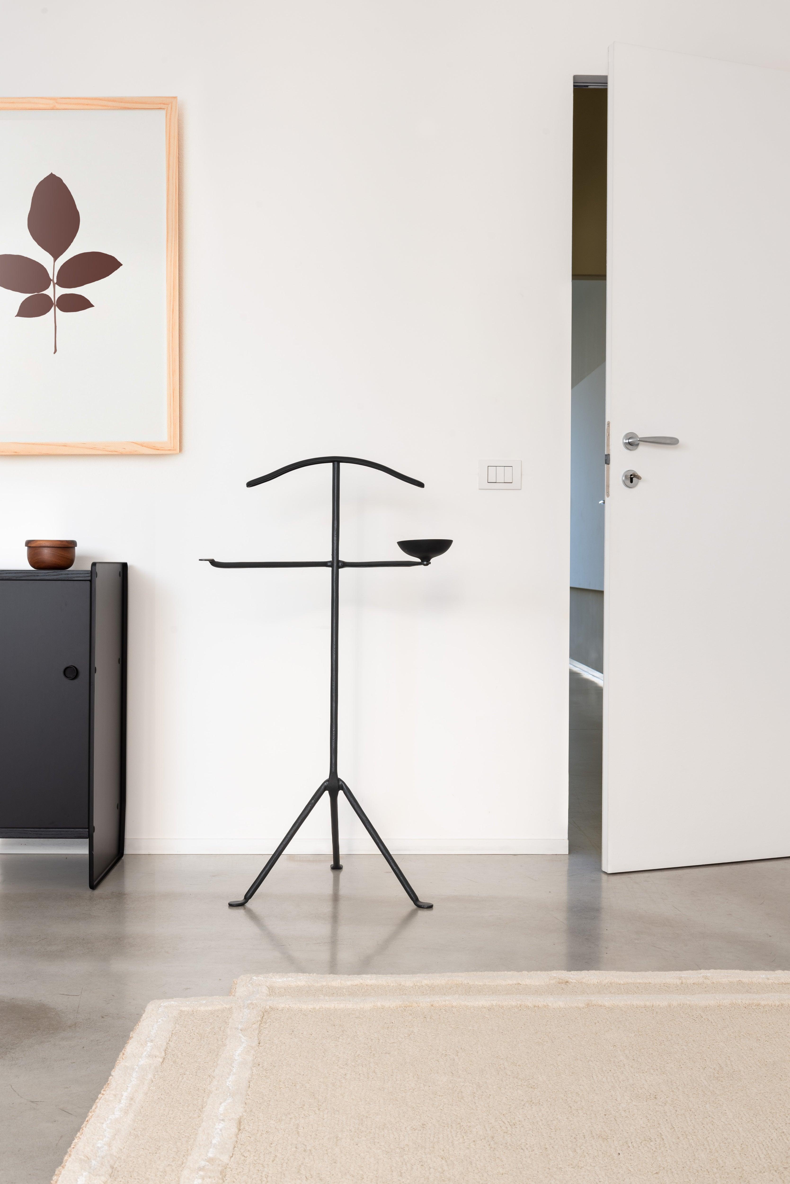 Wieszak OFFICINA czarny Magis Eye on Design