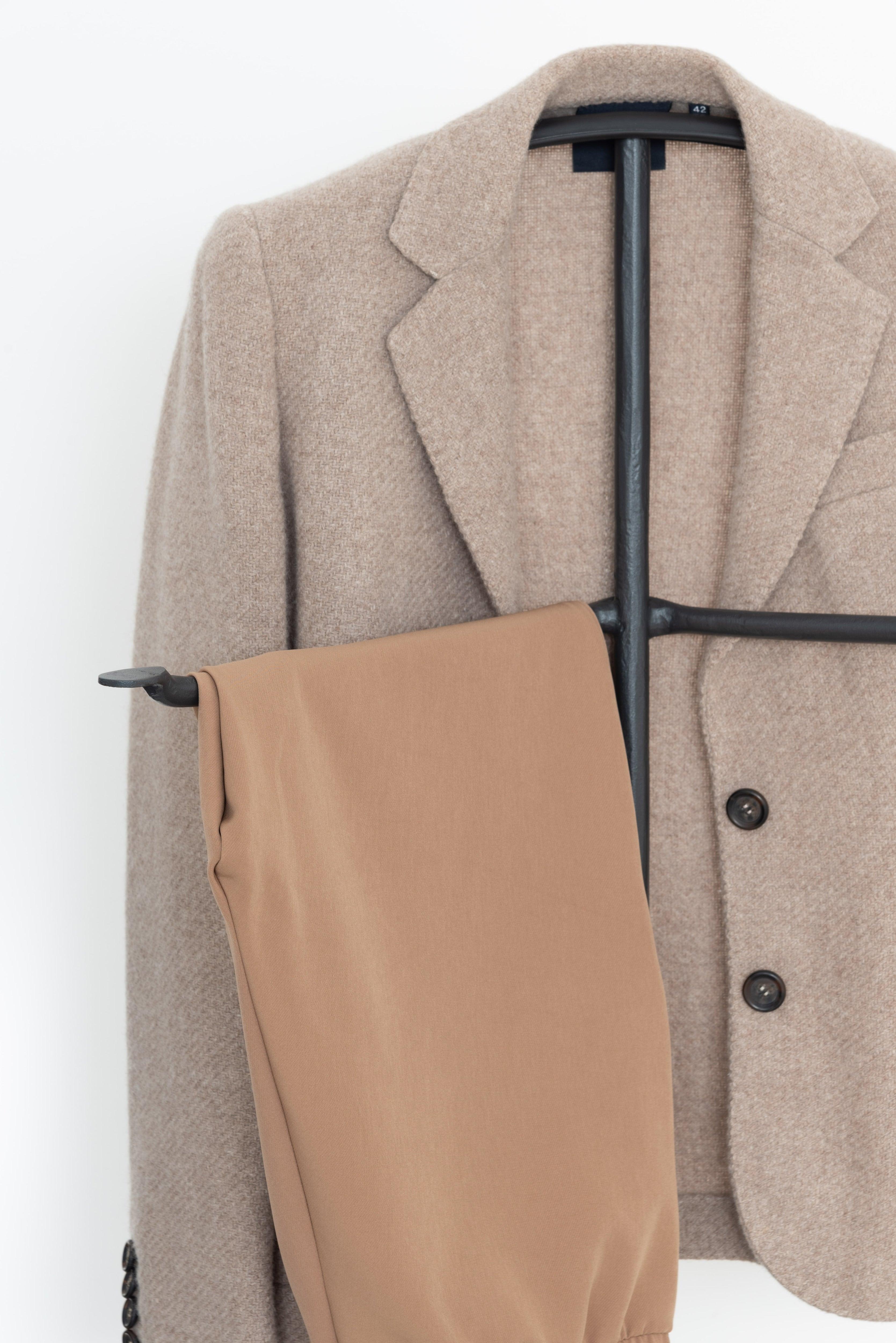 Wieszak OFFICINA czarny Magis Eye on Design