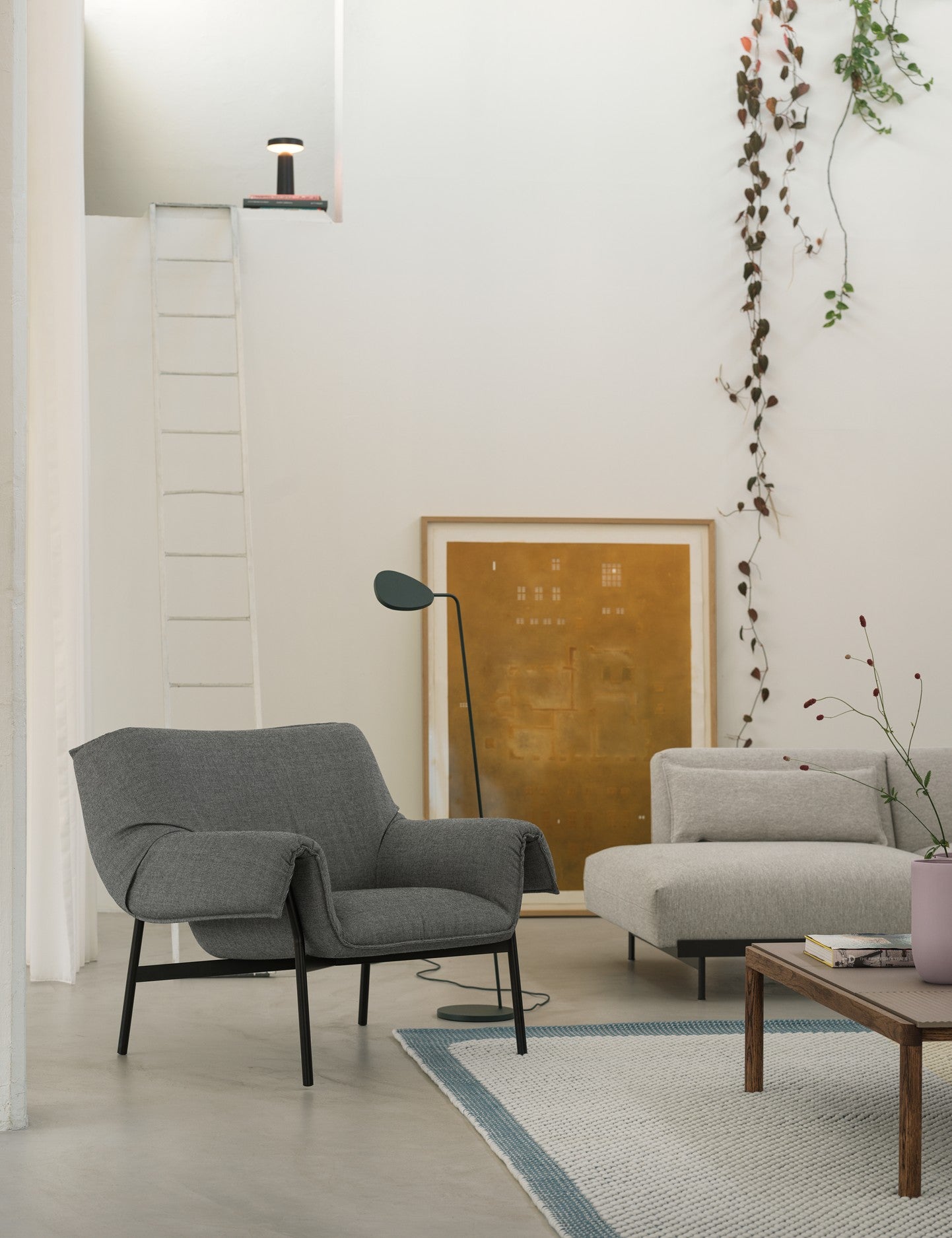LEAF floor lamp dark green