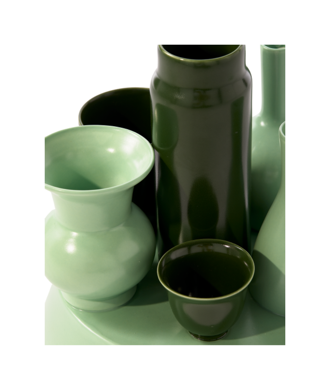 HONG KONG green vase