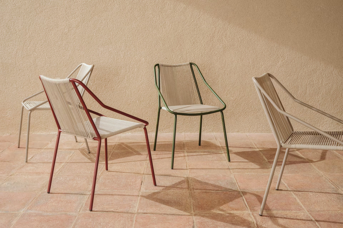 ZIVIA Outdoor Chair in Ecru Rope with Steel Base