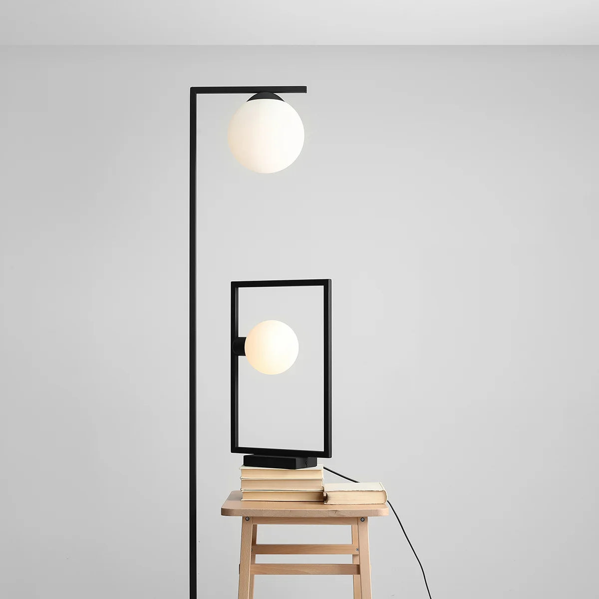 Lampa stojąca ZAC czarny Artera Eye on Design