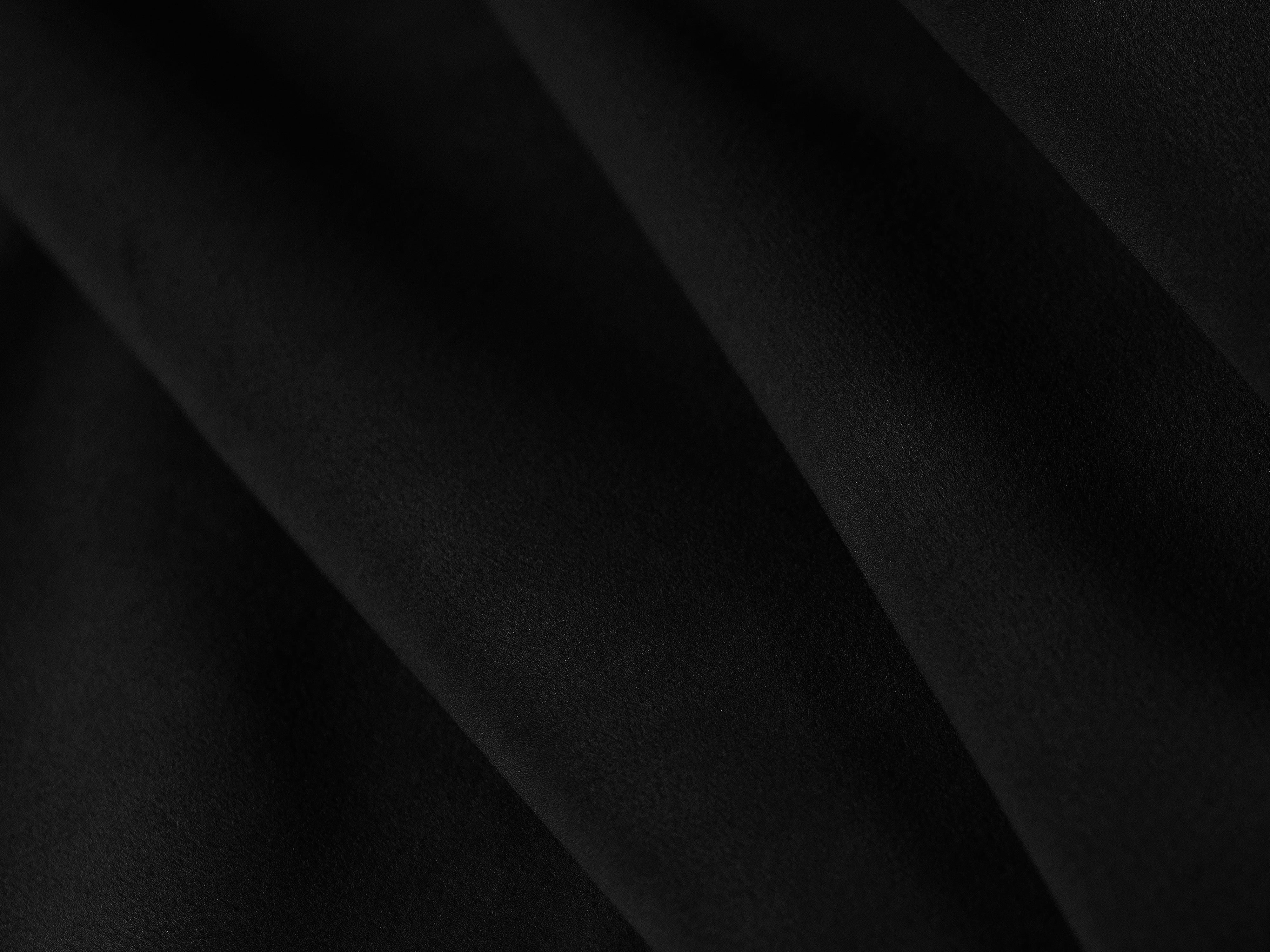 Sofa narożna aksamitna prawostronna RUBY czarny Micadoni Eye on Design