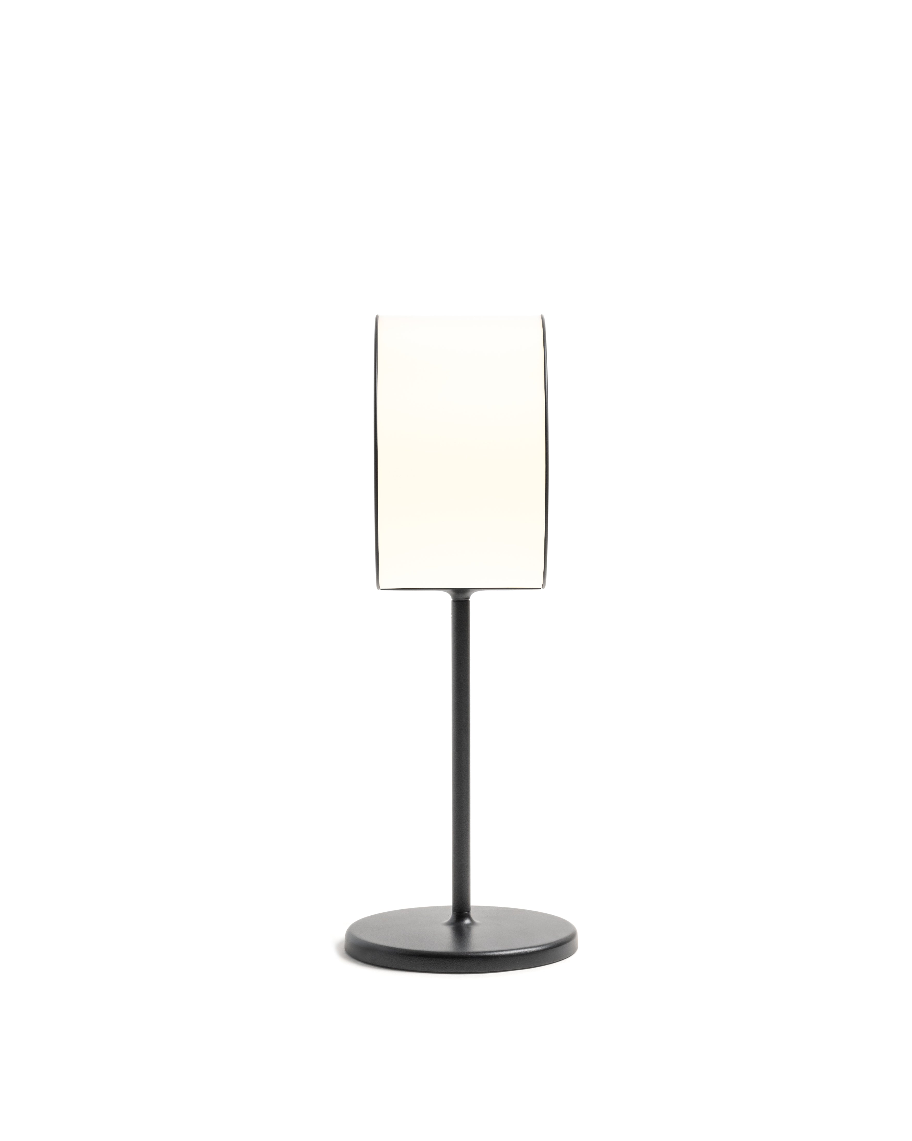 Lampa stołowa LOST Magis Eye on Design