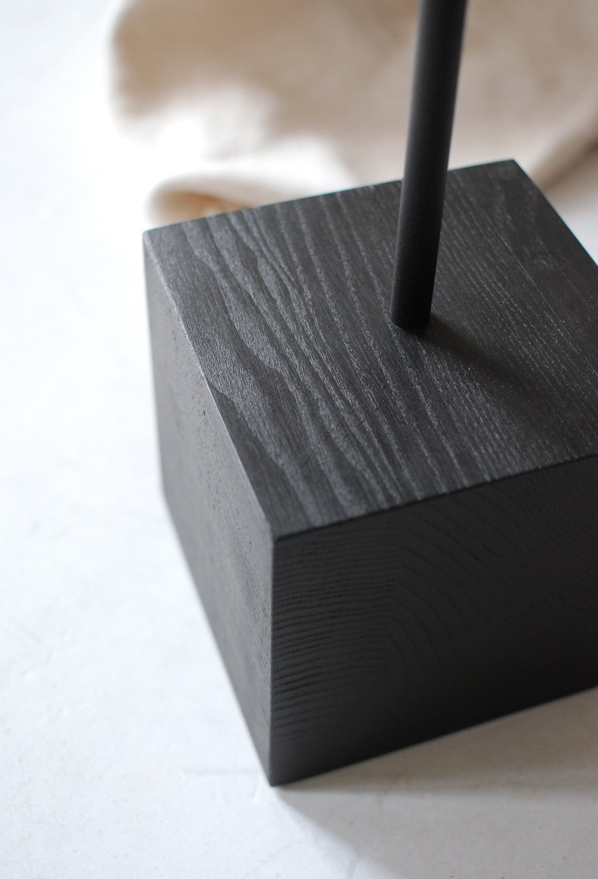 Stolik kawowy ROS jesion Salak Eye on Design