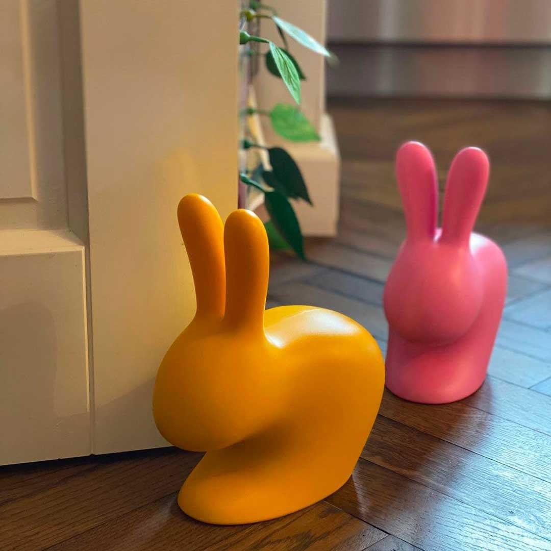 Stoper do drzwi RABBIT niebieski Qeeboo Eye on Design