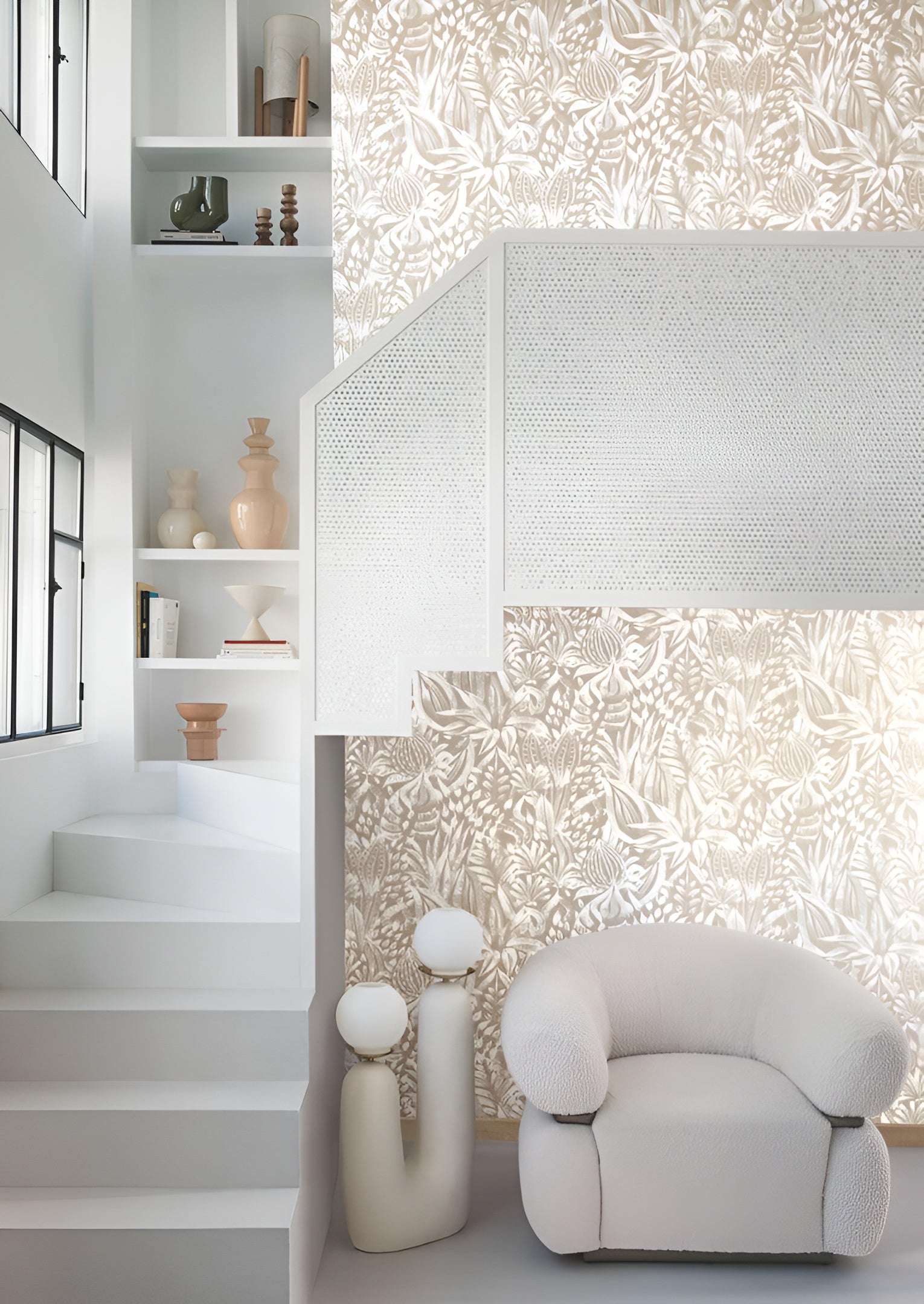 Textile wallpaper with a plant pattern FOLIAGE - BLANC cream