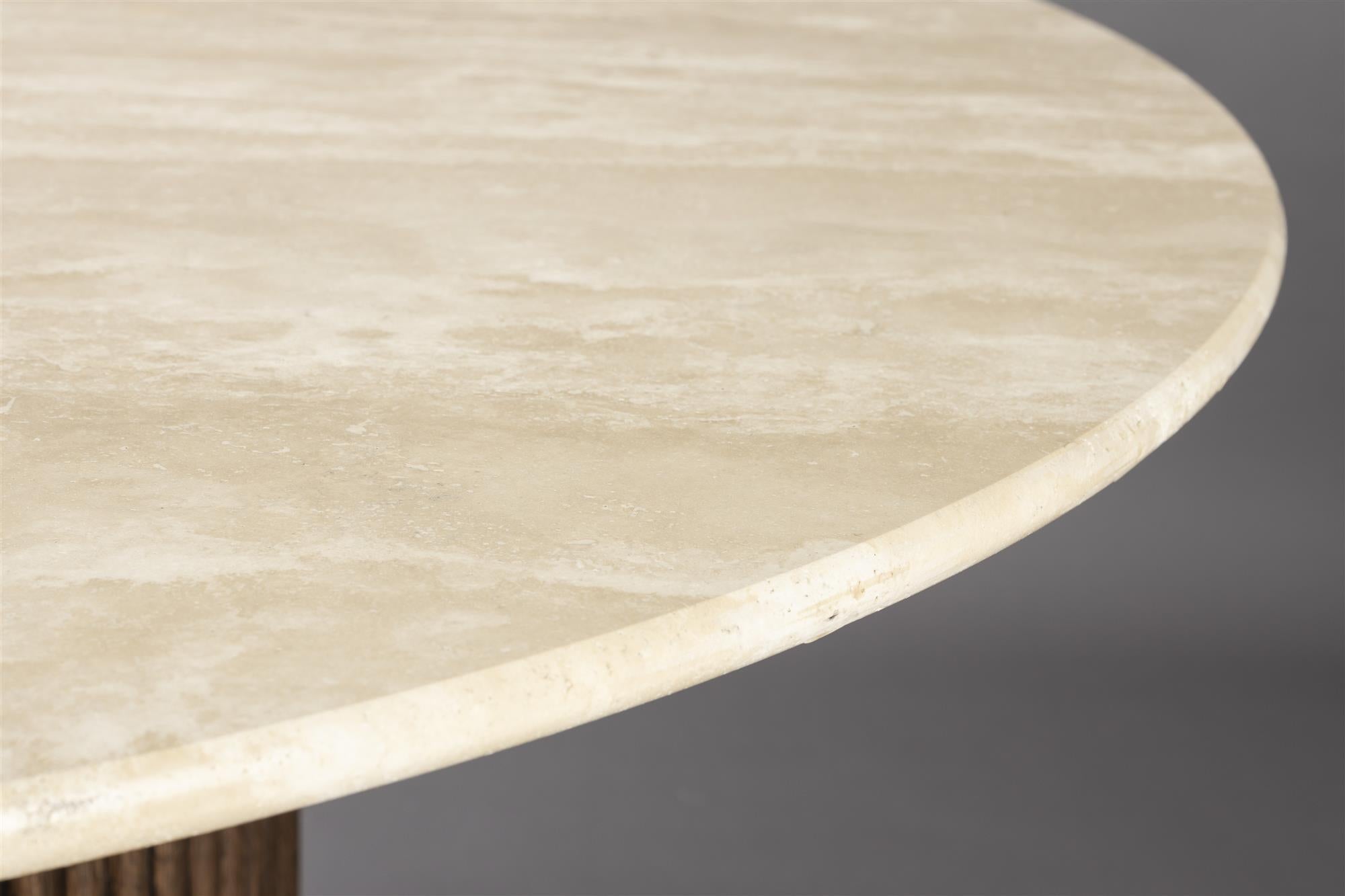 Arda Round Table table with oak wood