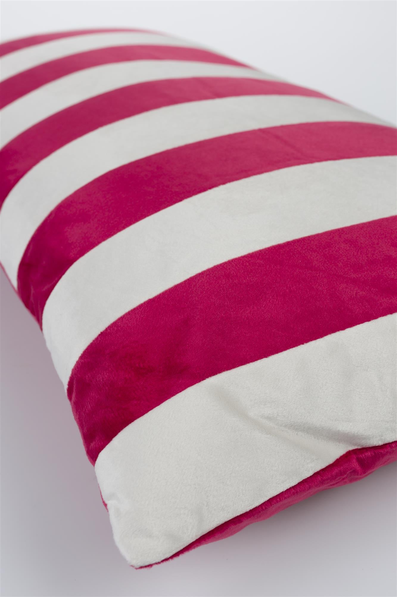 TAZ Cushion Red [Klaudia] [Julia spr]