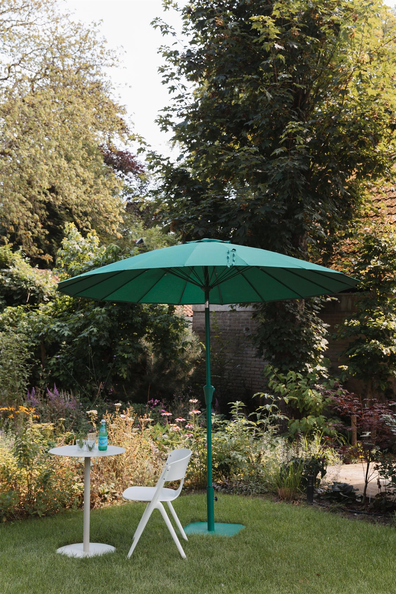 Green sunshine umbrella