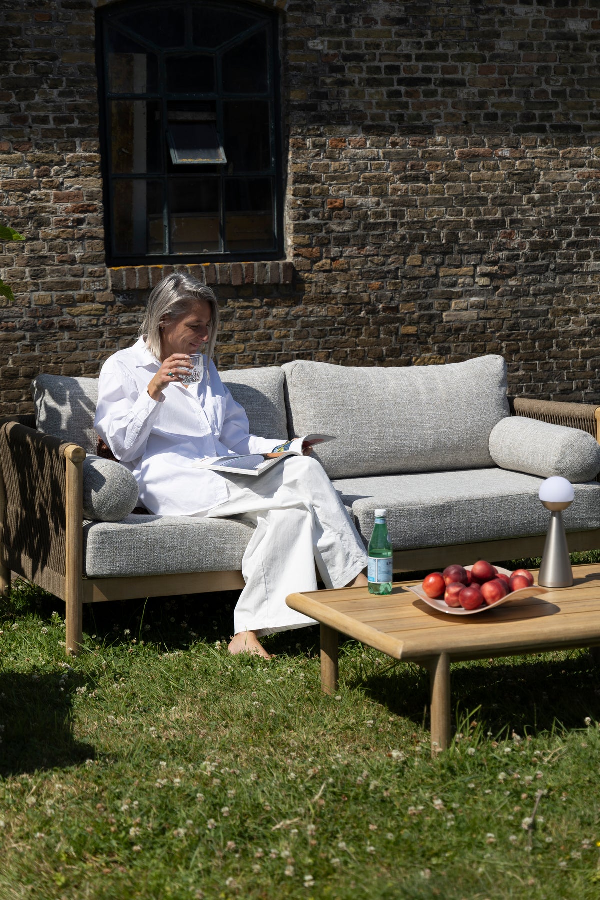 OASIS Gray Garden Furniture Set with Acacia Wood