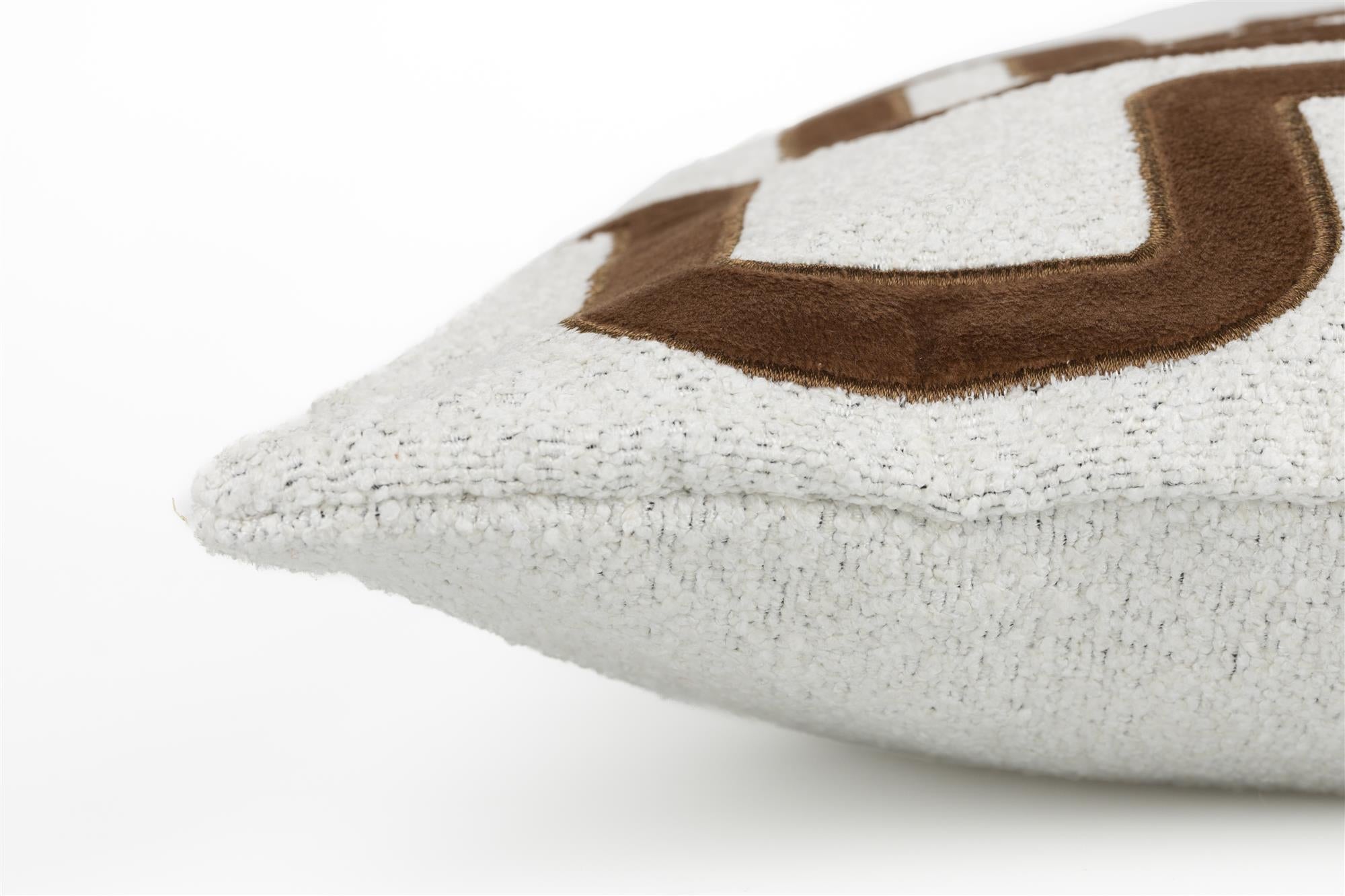 AYUR Cushion Brown [Klaudia] [Julia spr]
