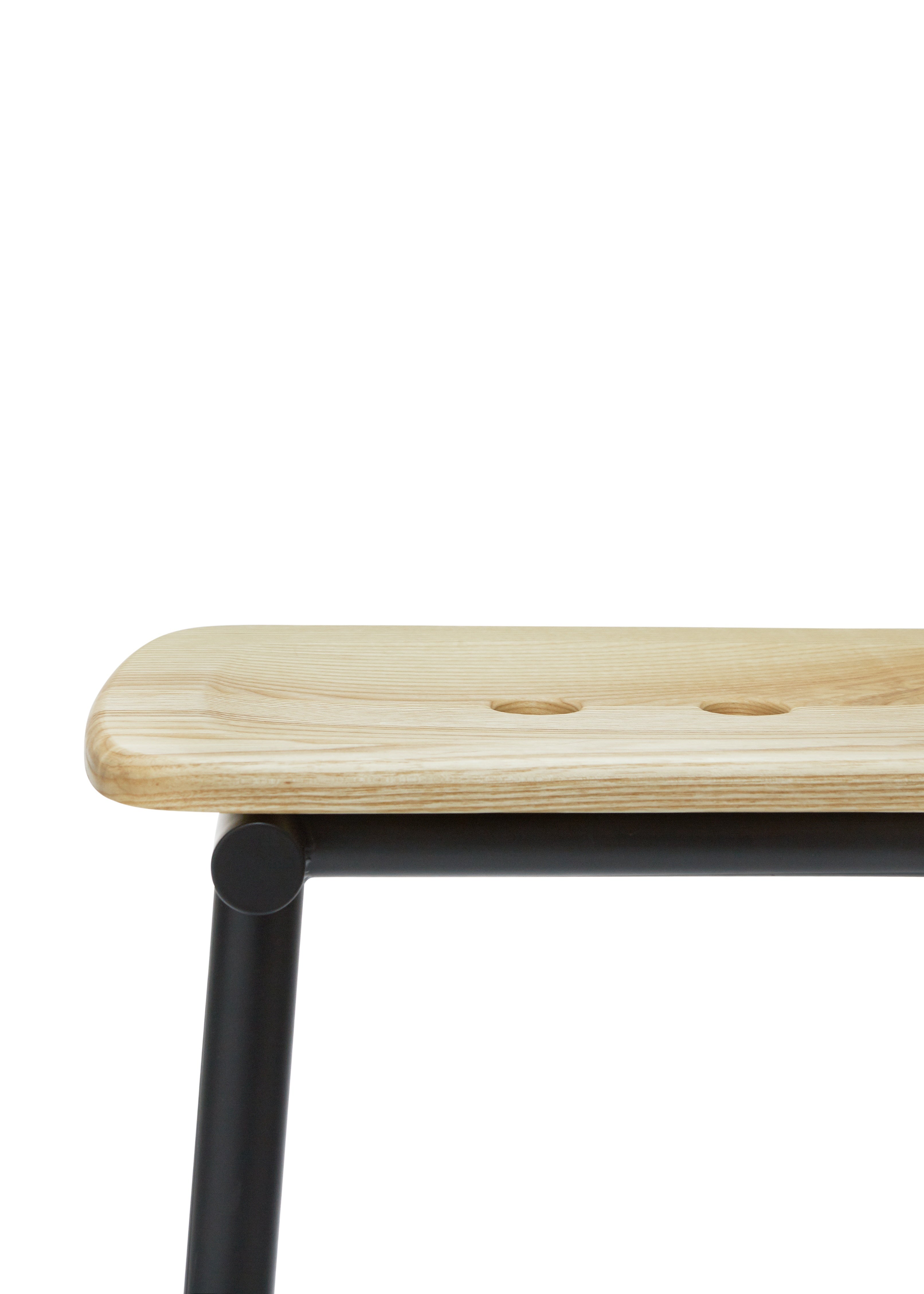 TUBBY TUBE Stool natural ash with black base