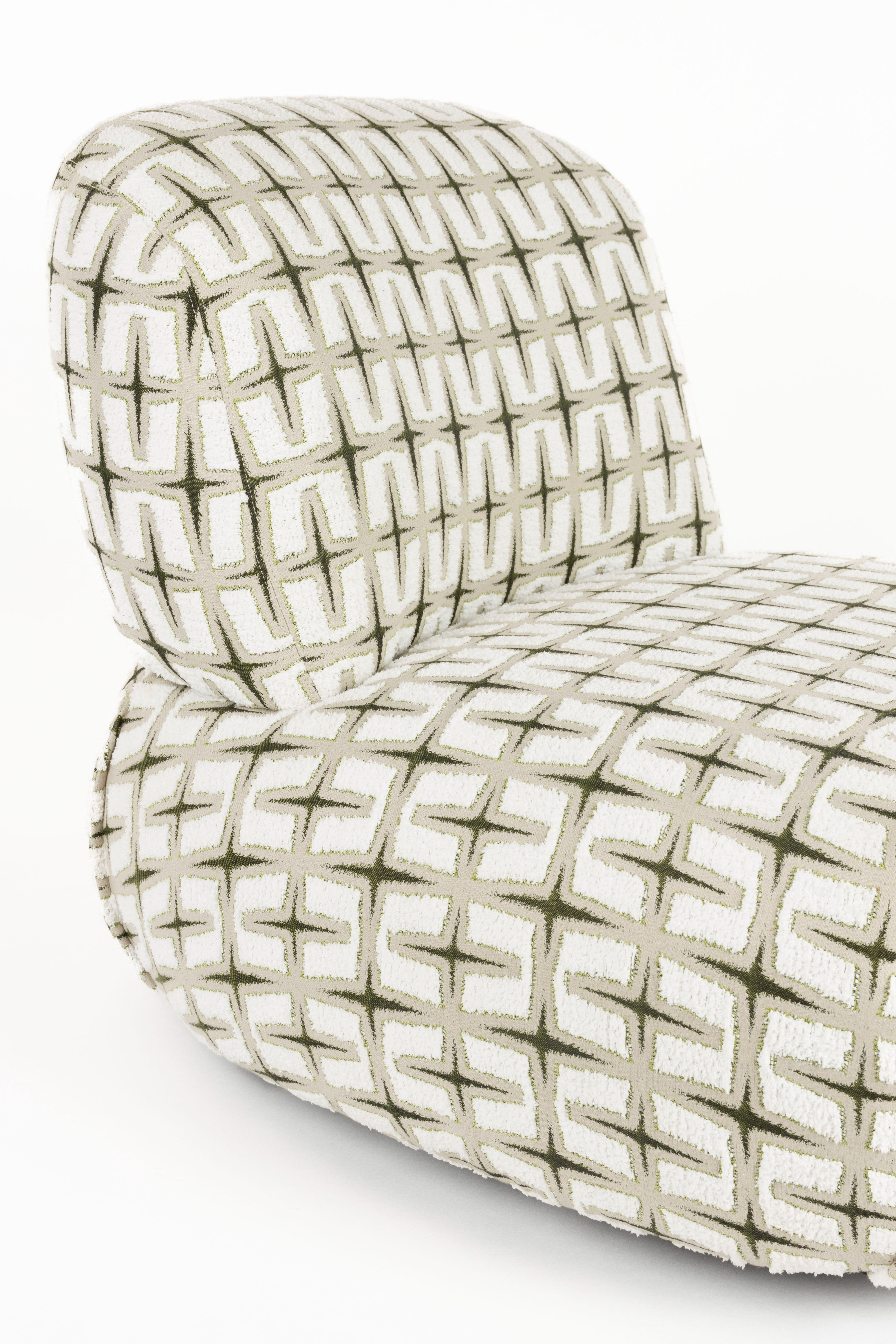 Beiger RITZ Sessel mit geometrischem Muster