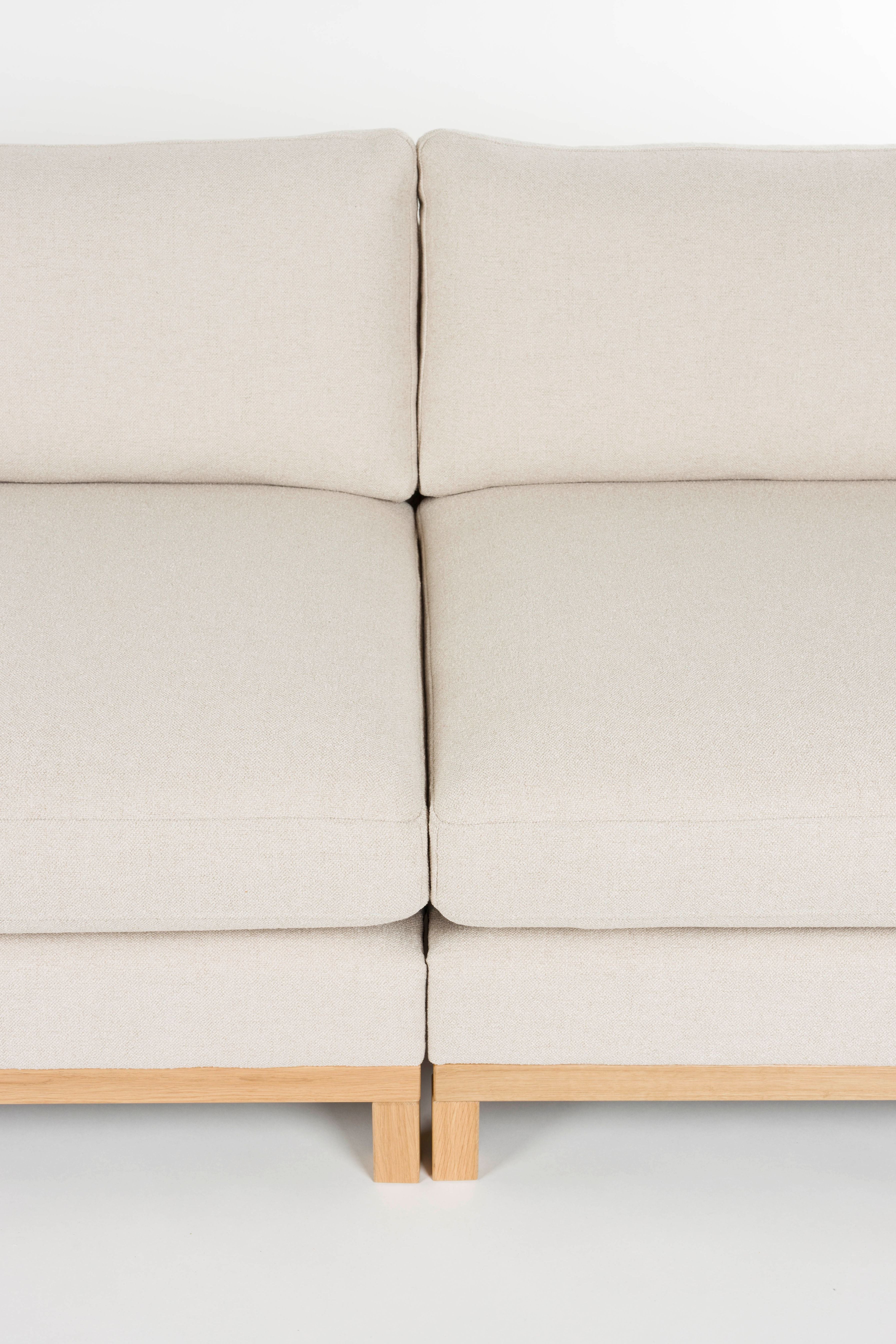 4.5-seater BLOSSOM sofa in beige with a wooden base