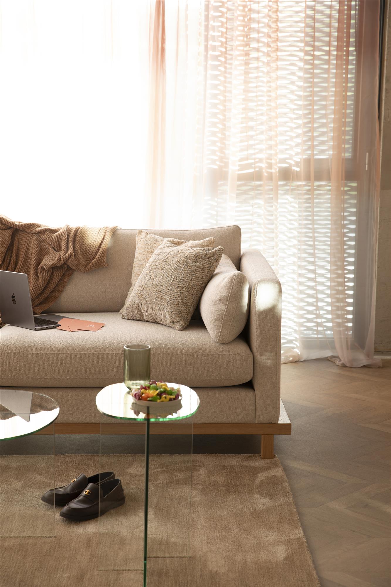 LINEA Side Table Glass
