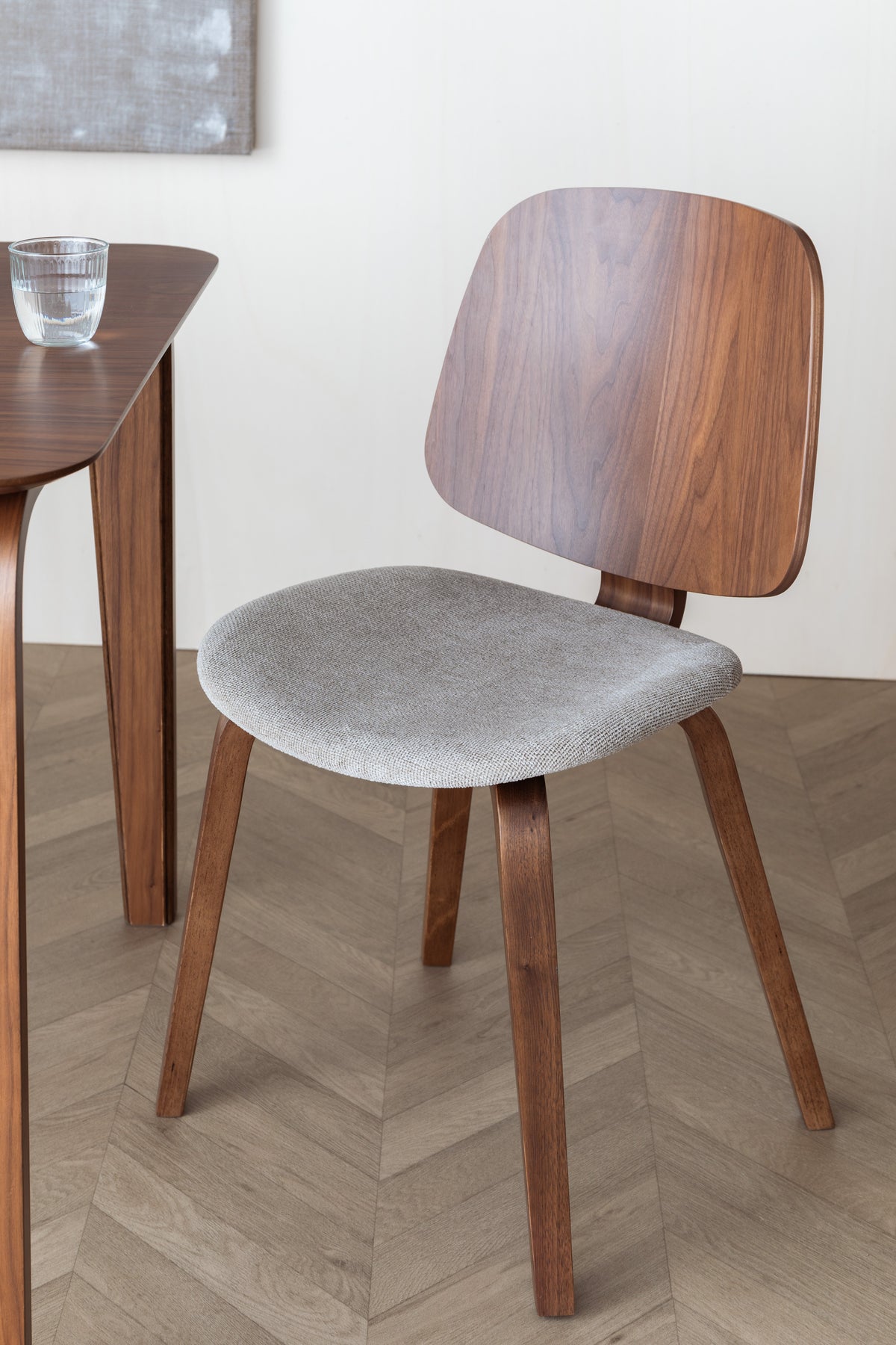 Walden Chair beige with wooden base