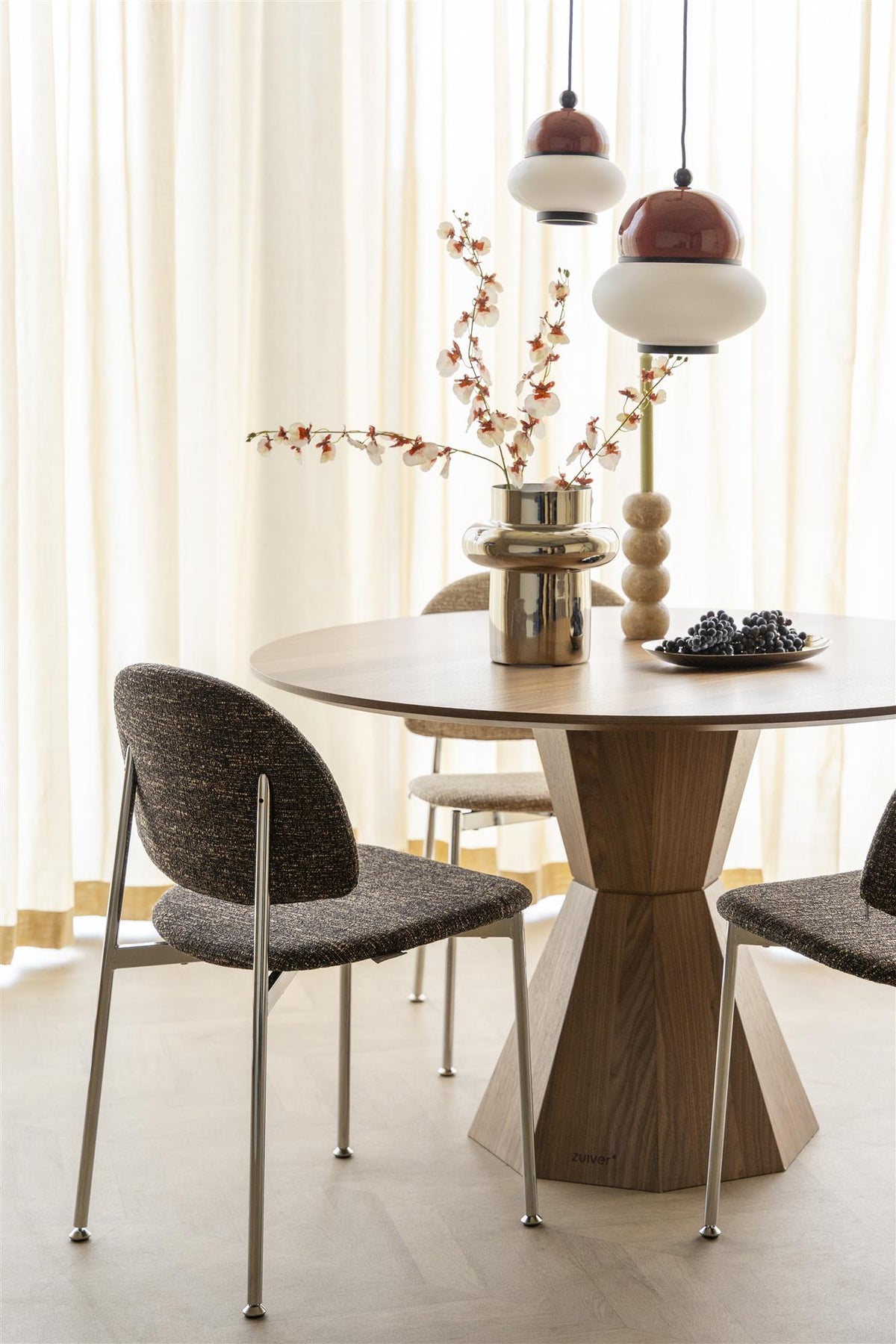BUMBLE pendant lamp in burgundy with black finish