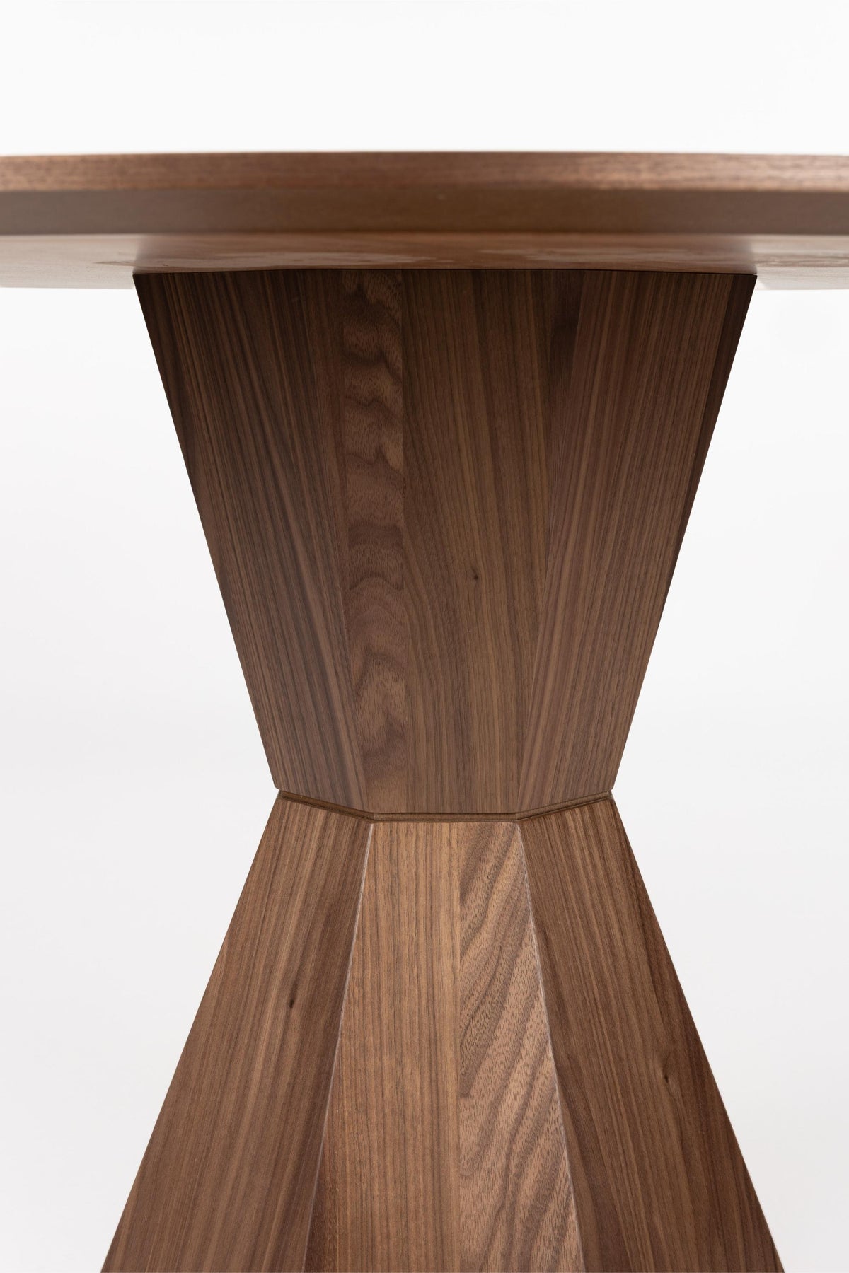 LOTUS Round Walnut Veneer Table