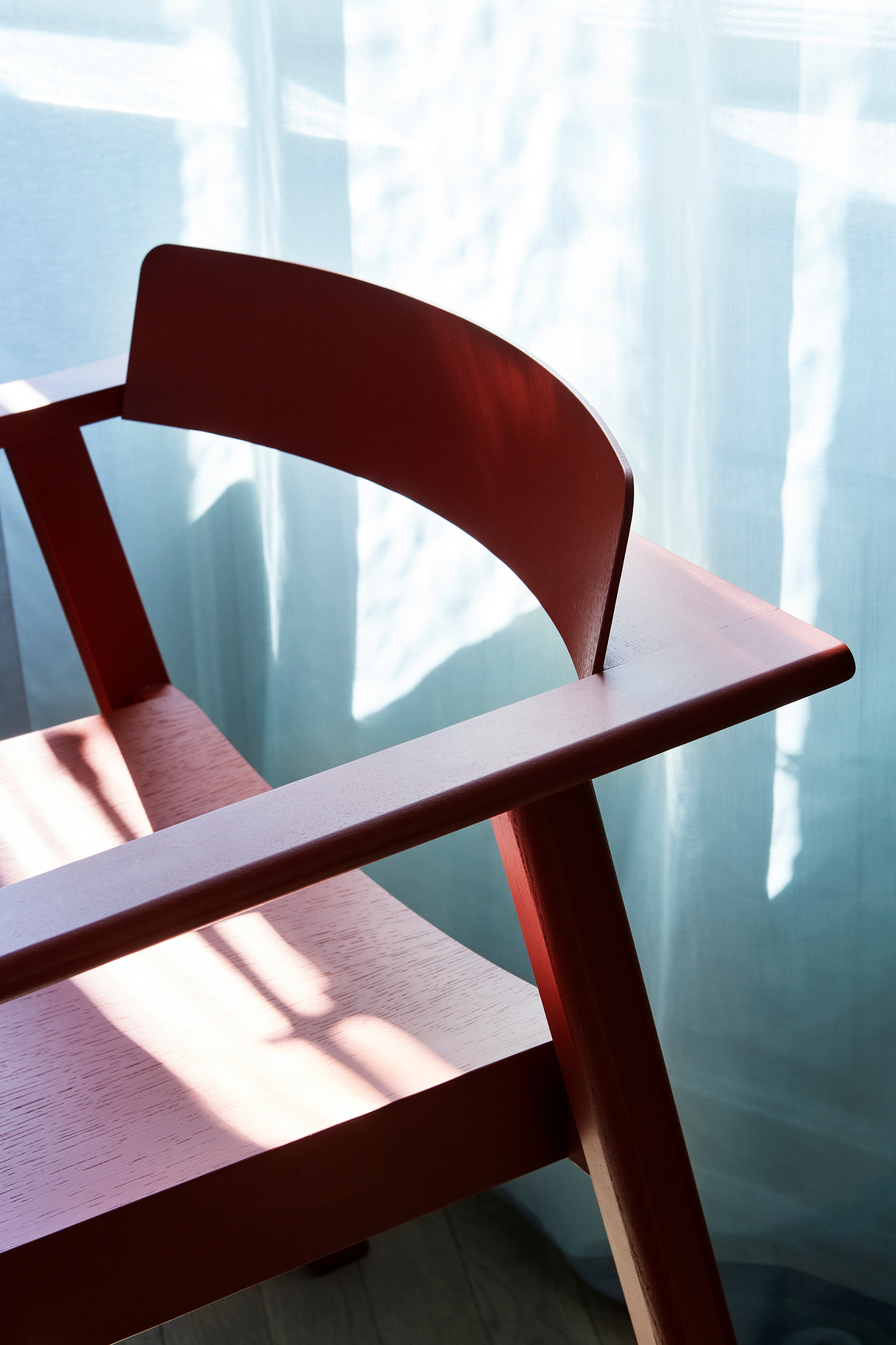 MAIDEN Chair Red