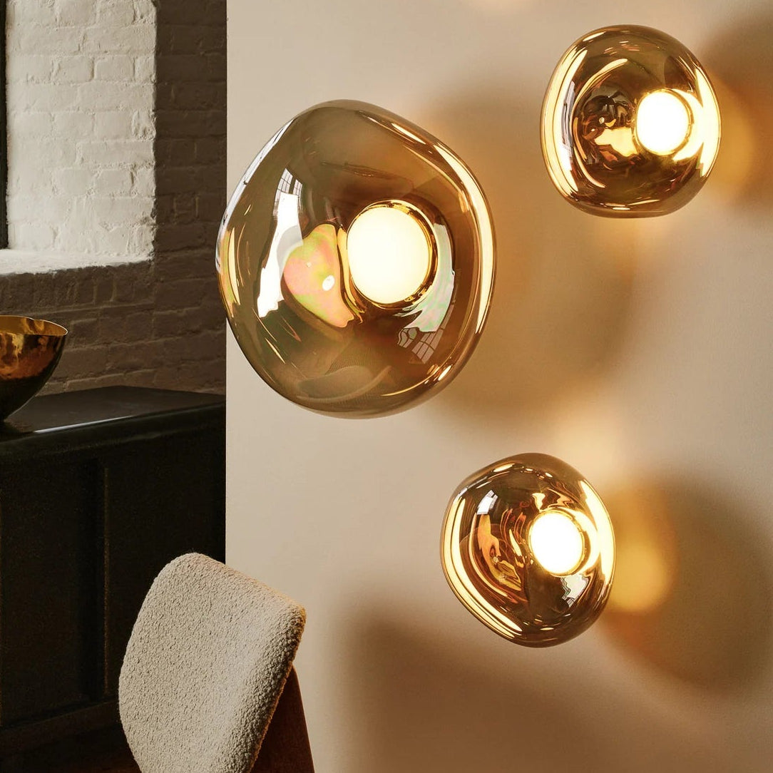 Wall lamps