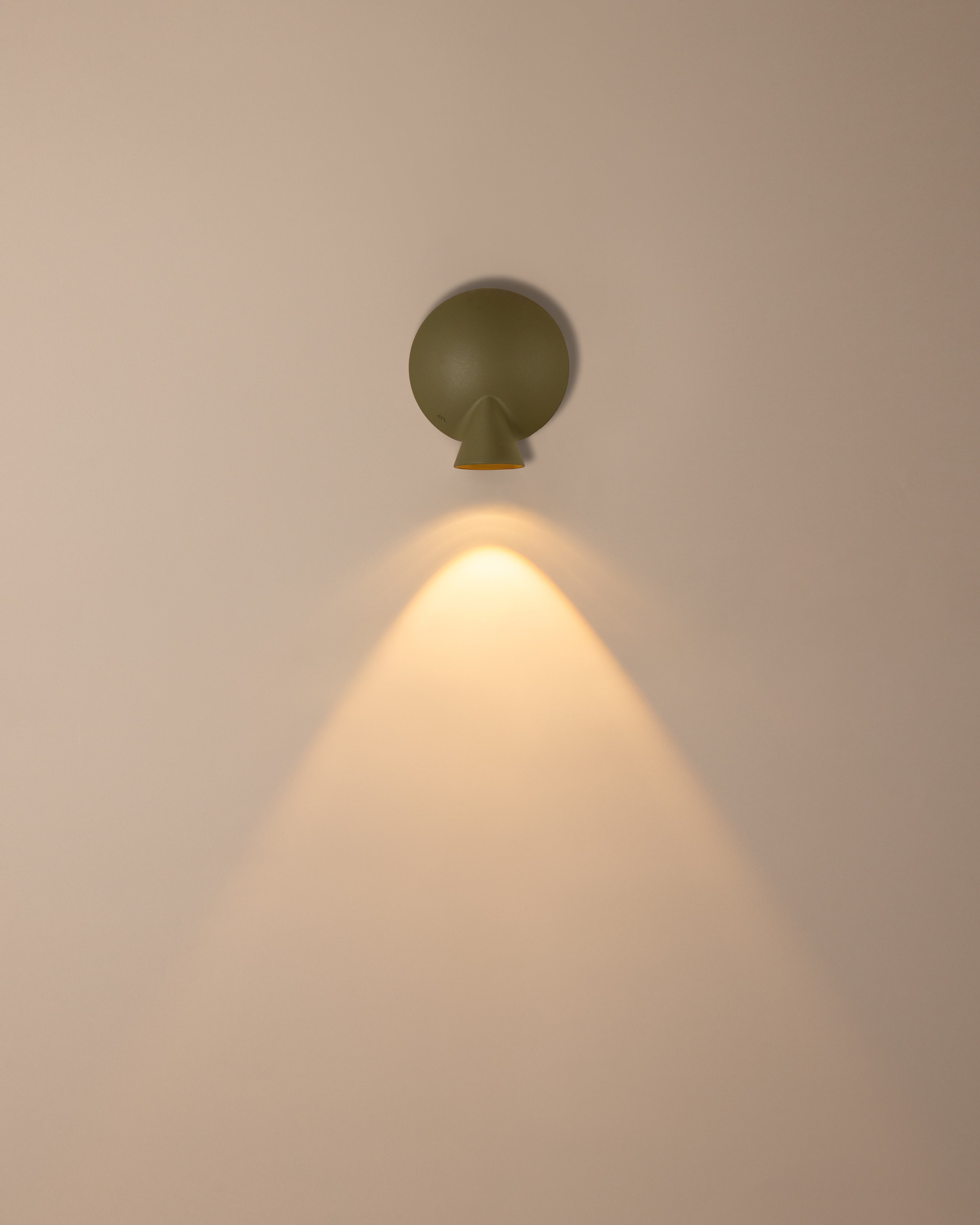 TORTUGA Green Wall Lamp