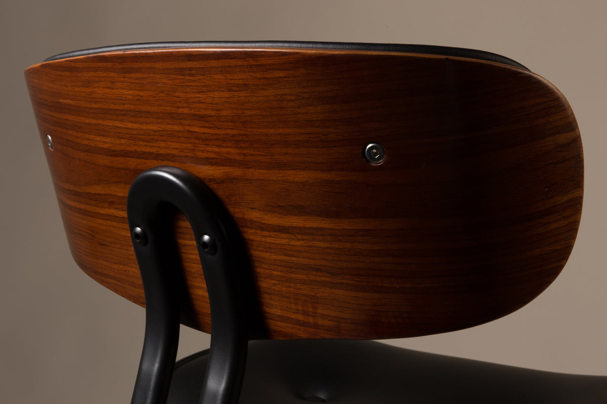 Blackwood brown chair