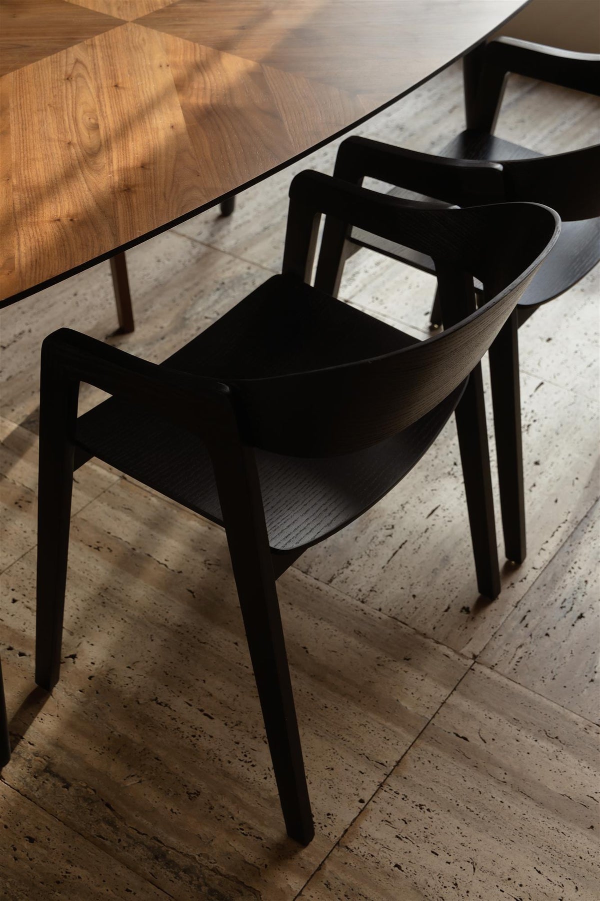 Westlake chair black
