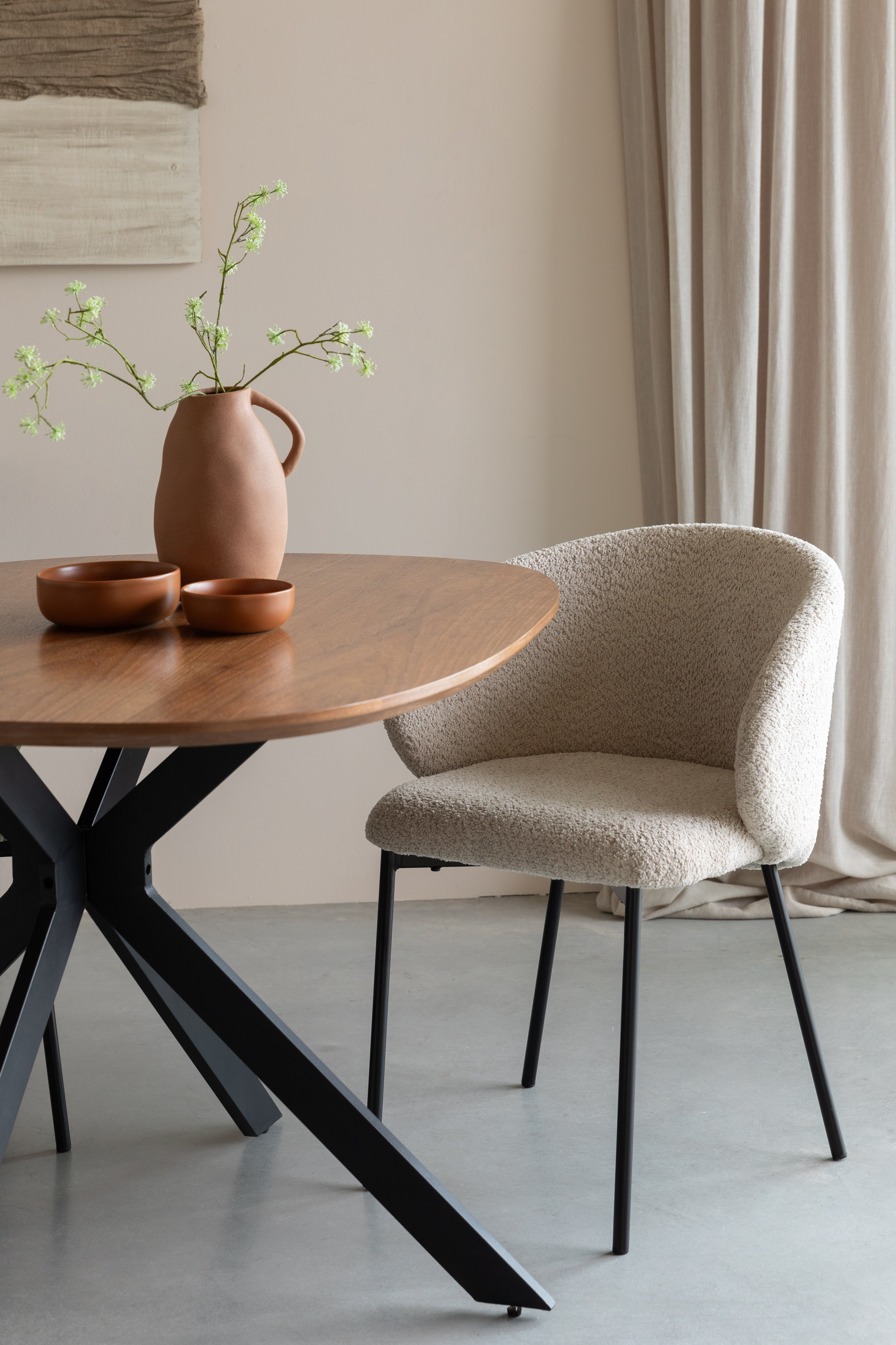 AYLE Chair white with black base