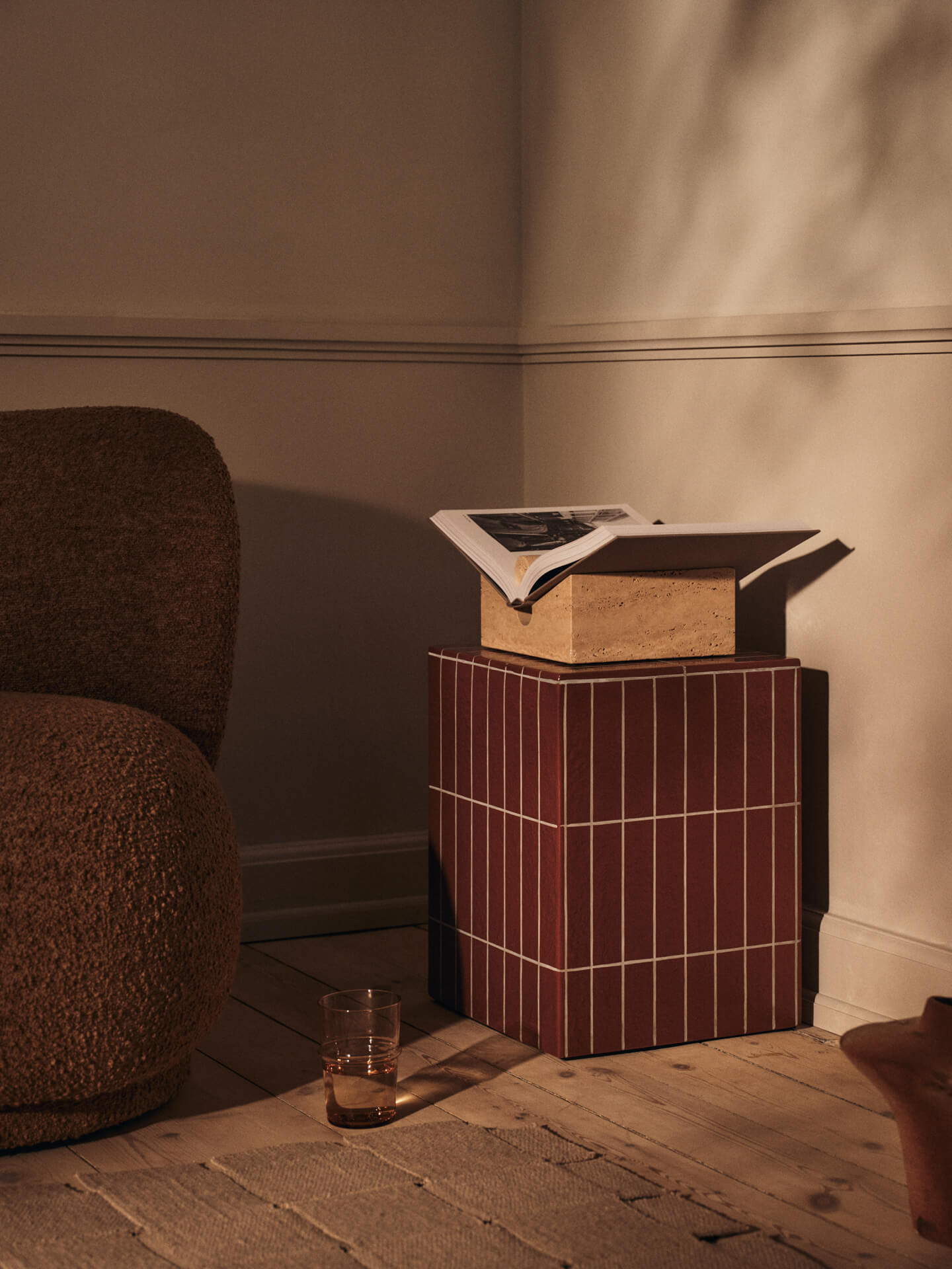 PILLAR Brown Side Table