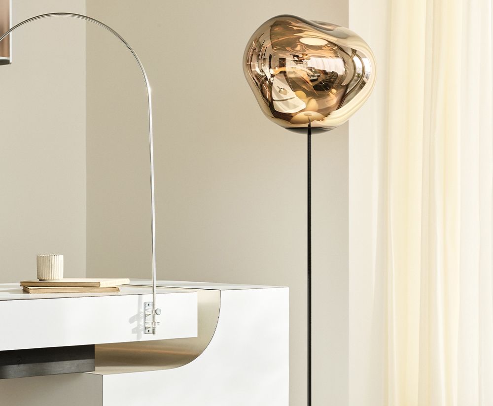 Melt Slim golden floor lamp