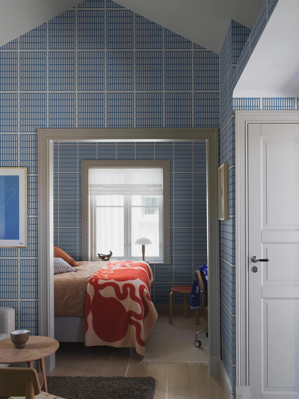 ALVAR AALTO 14/6 White and Blue Geometric Pattern Wallpaper