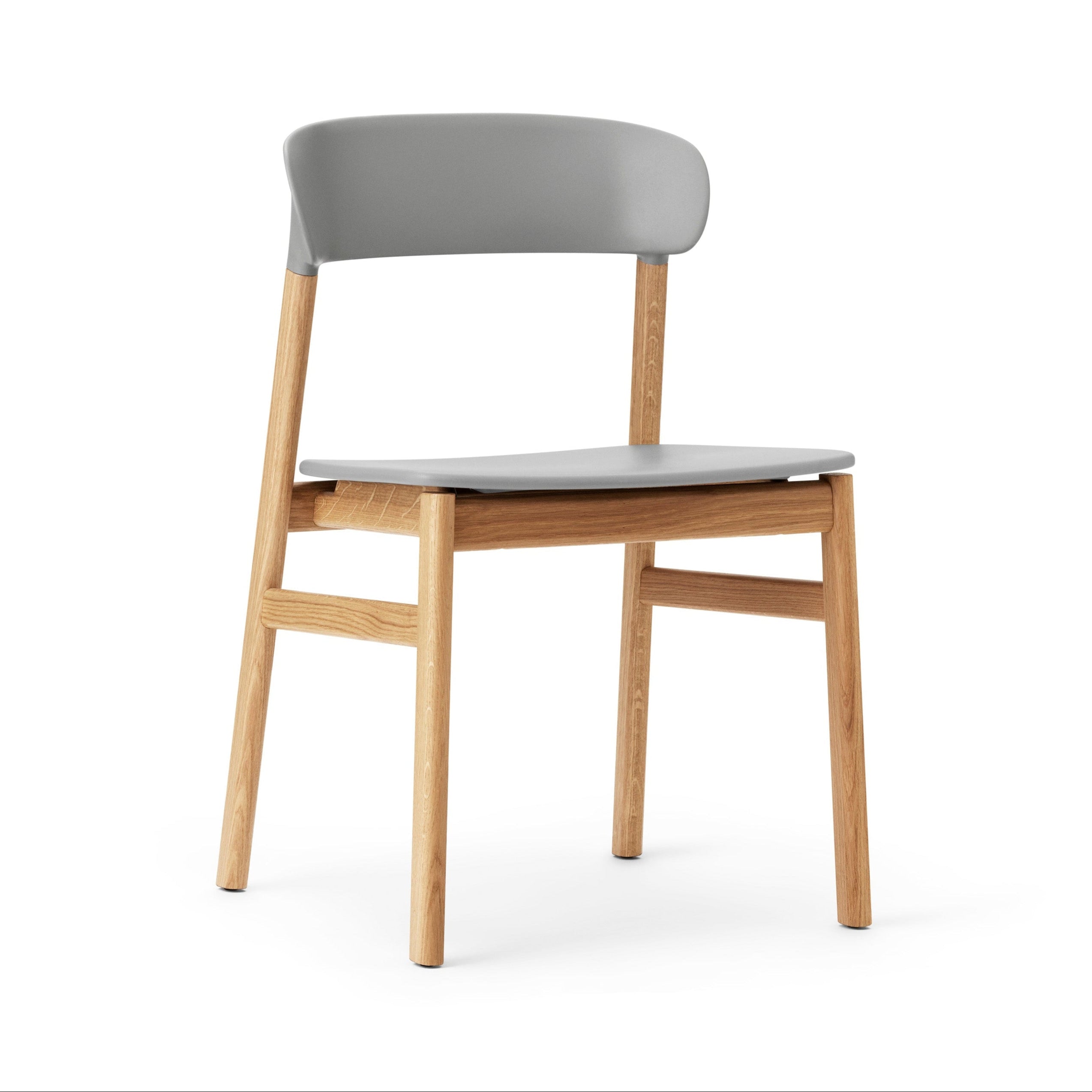 Herit gray chair with a natural oak base