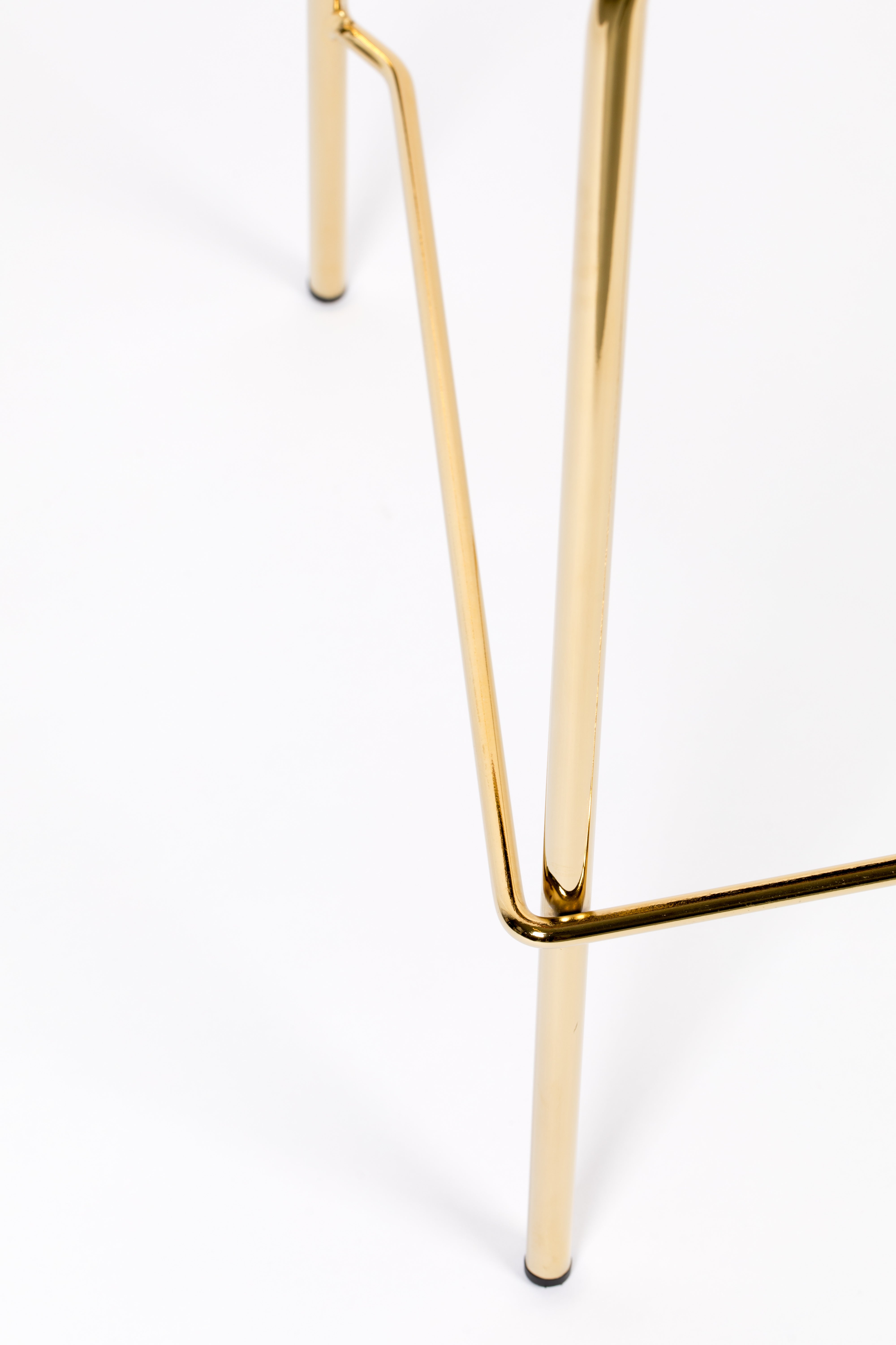 Jolien Pink bar chair with a golden base