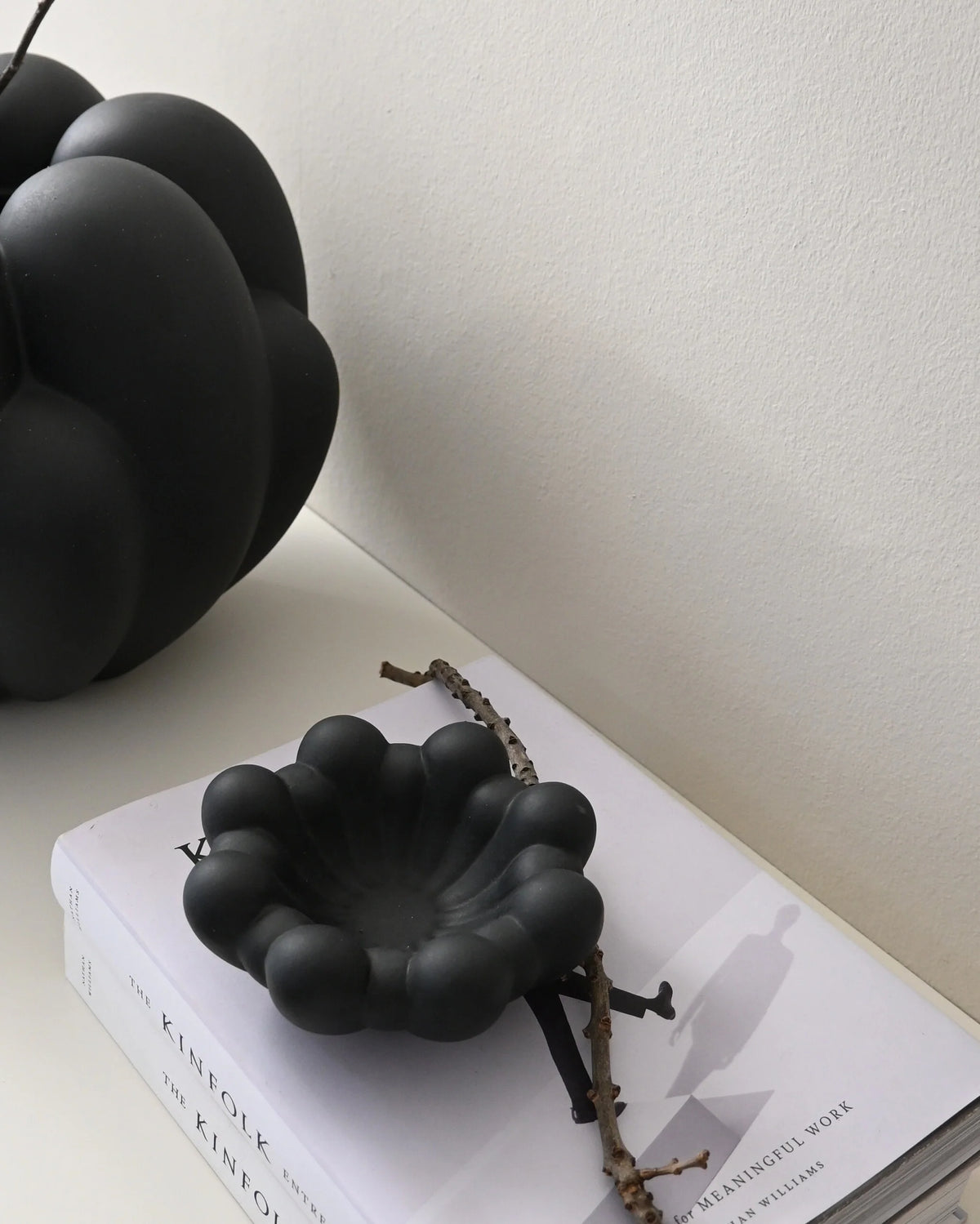 Bloom gray tray