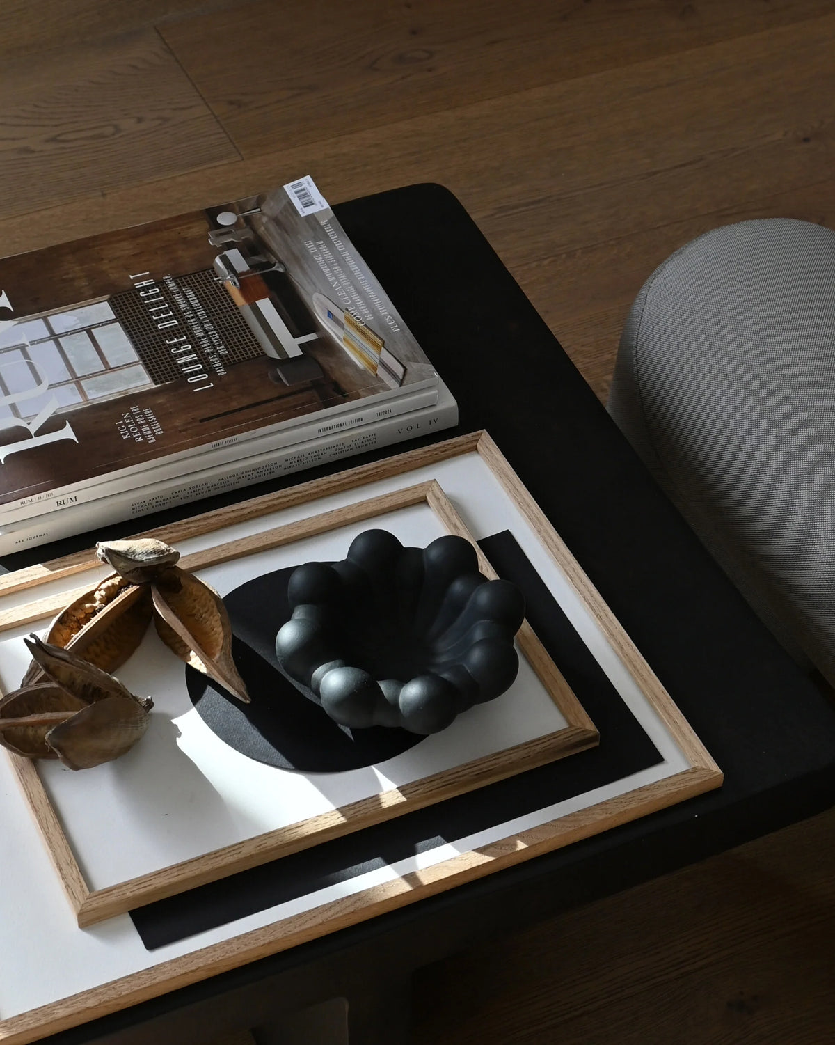 Bloom gray tray
