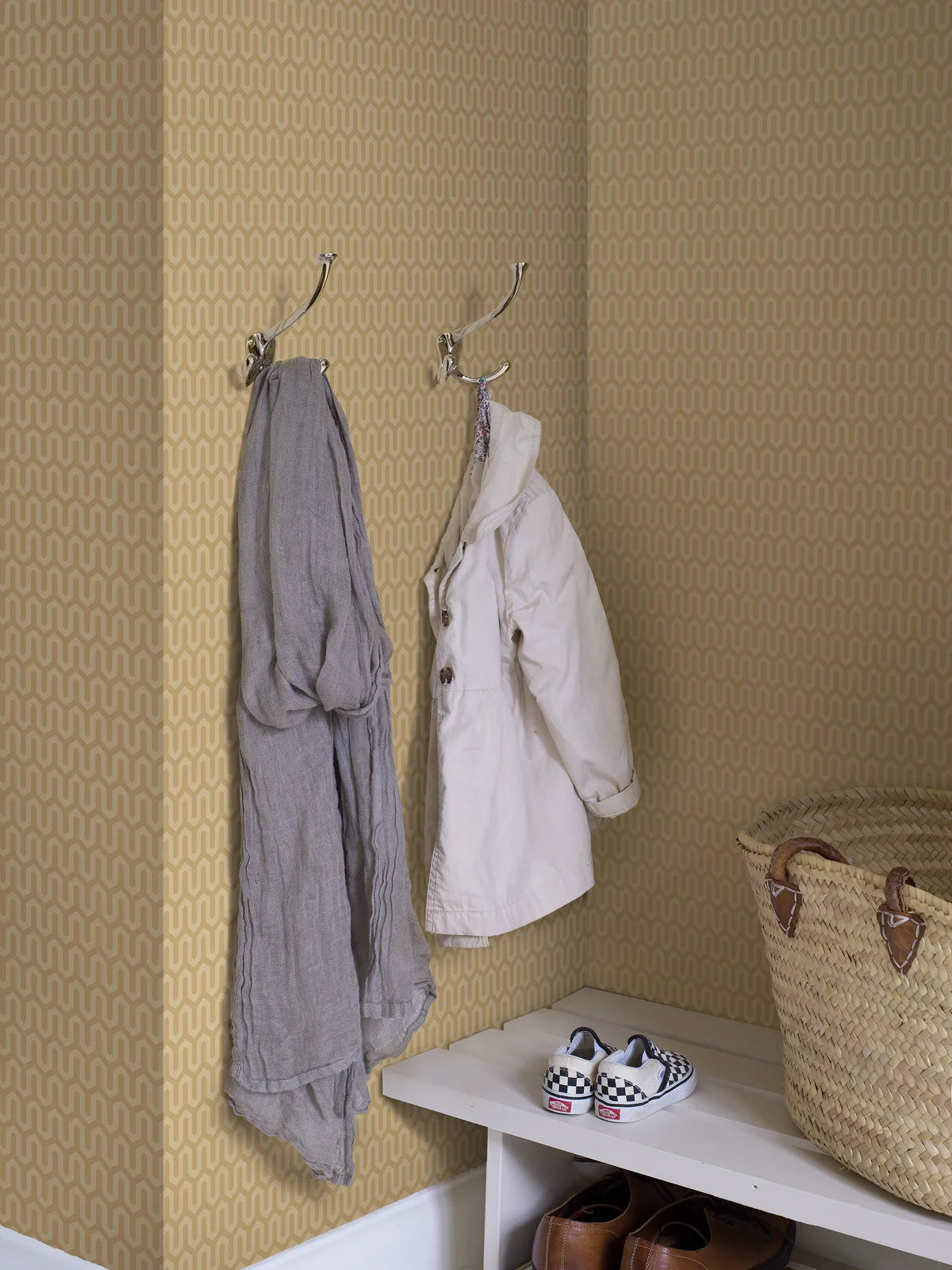 Non-woven paper wallpaper with geometric pattern YPSILON yellow