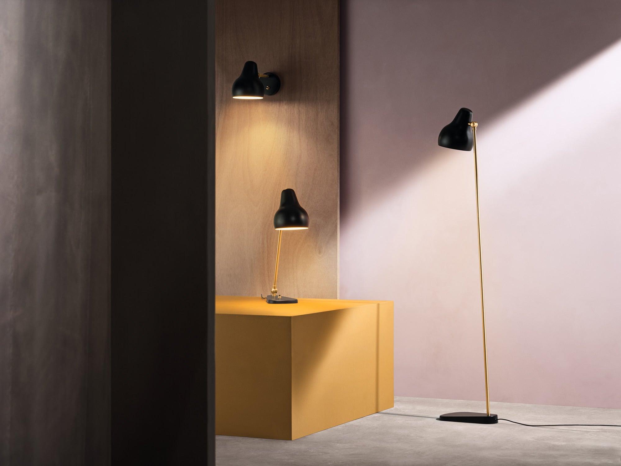 VL 38 Wall Lamp Black with Gold Finish