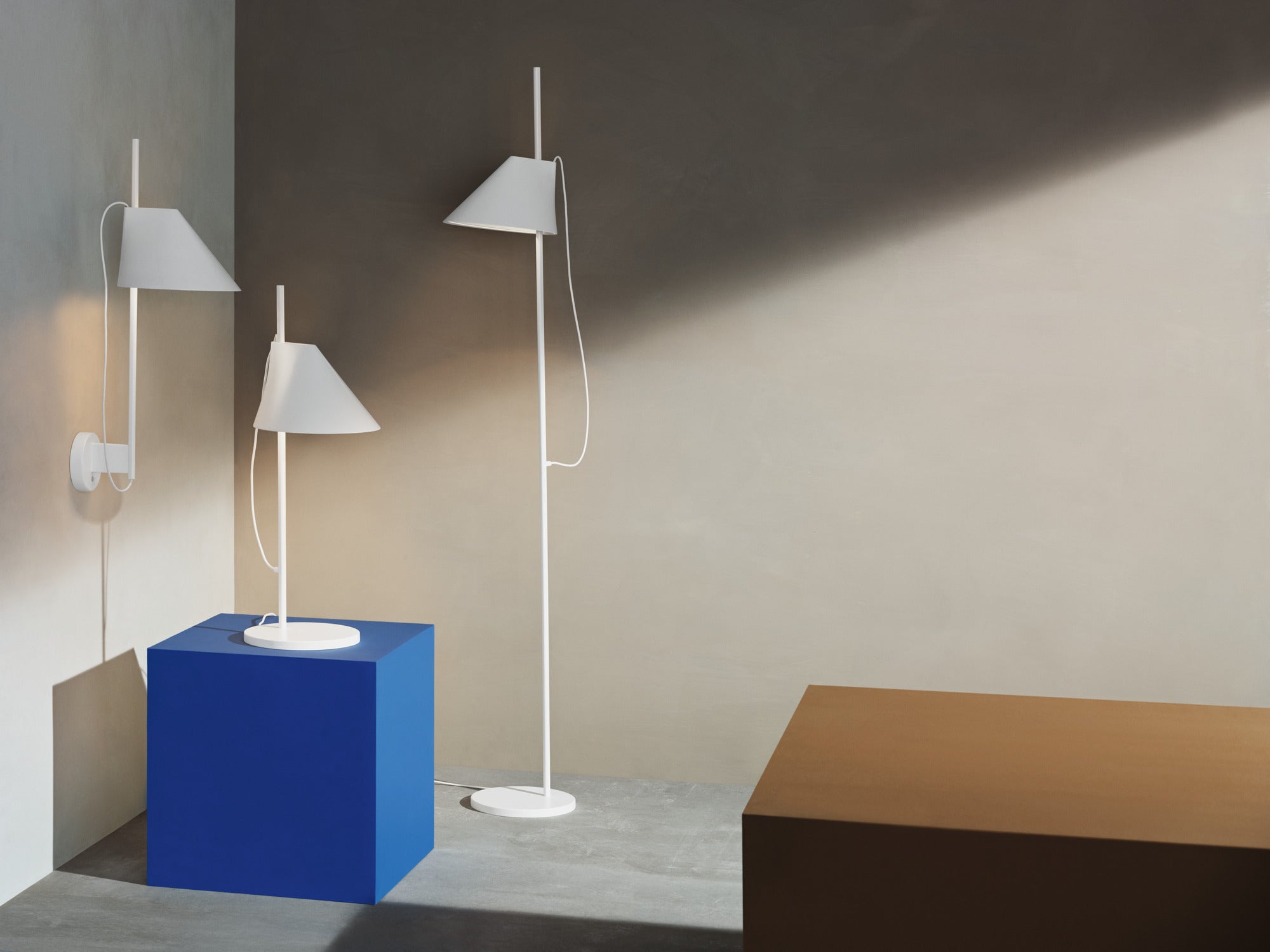 Lampa ścienna YUH czarny
