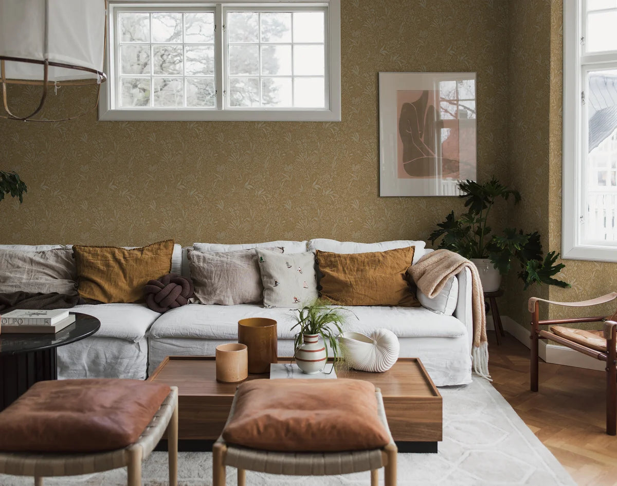 Vlies-Tapete mit pflanzlichem Muster NOCTURNE in Gold und Beige