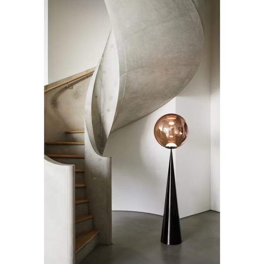 Globe Fat Miedziany floor lamp