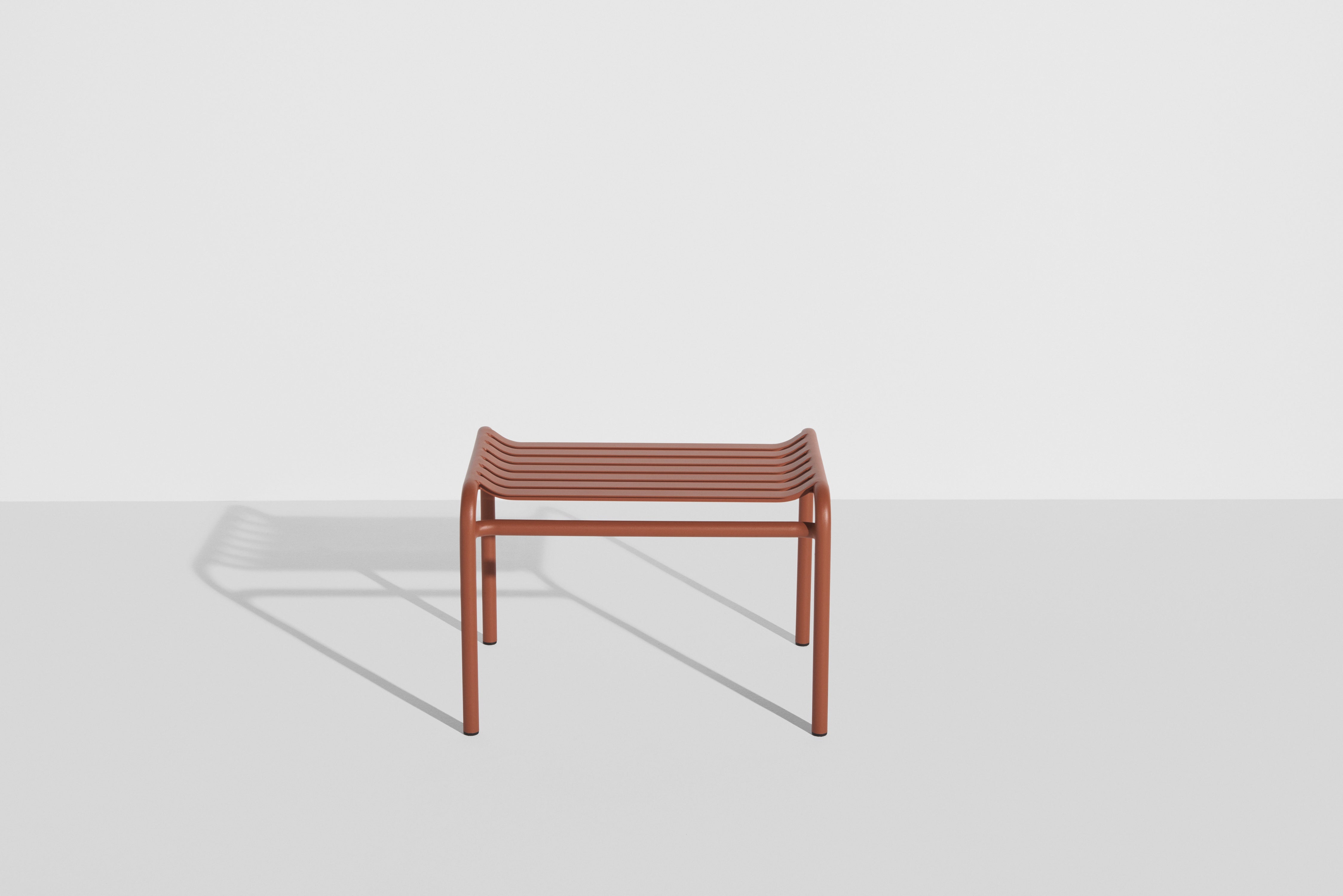 WEEK-END garden footstool in terracotta