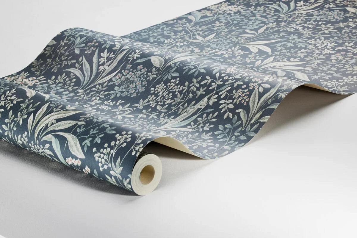 Vlies-Tapete mit pflanzlichem Muster NOCTURNE in gedämpftem Grün