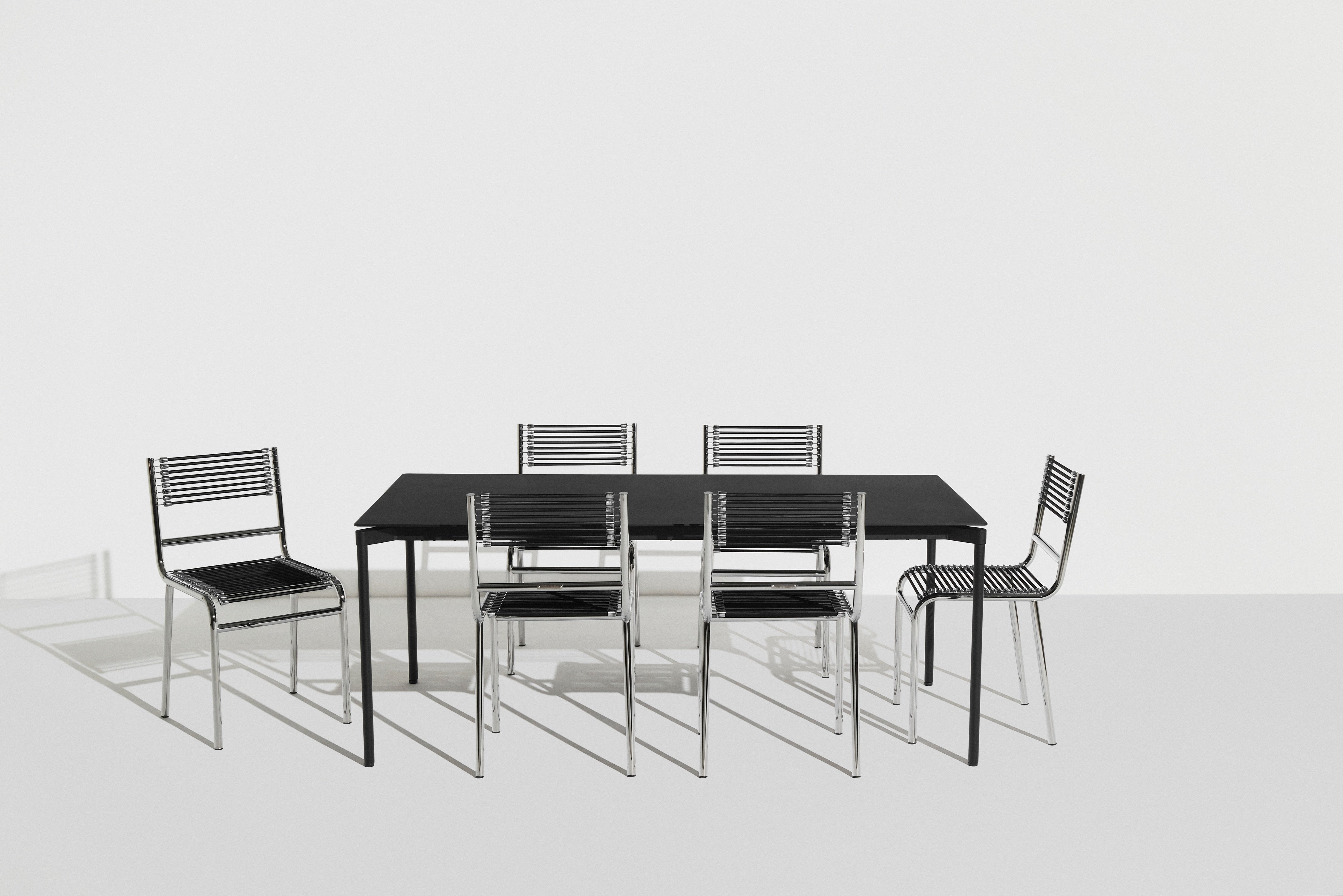 SANDOWS Chair N°212 in black with a steel base