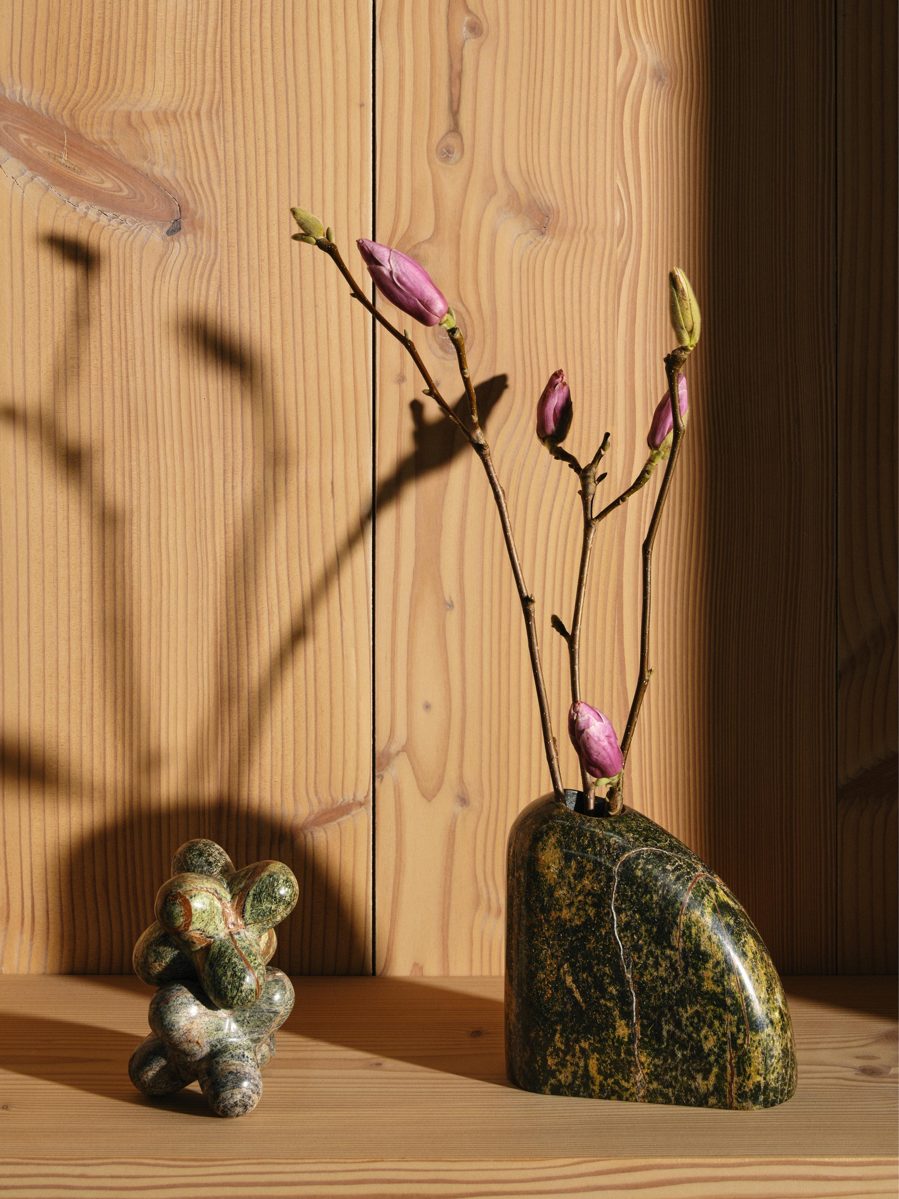 BOULDER Vase in Forest Green Marble