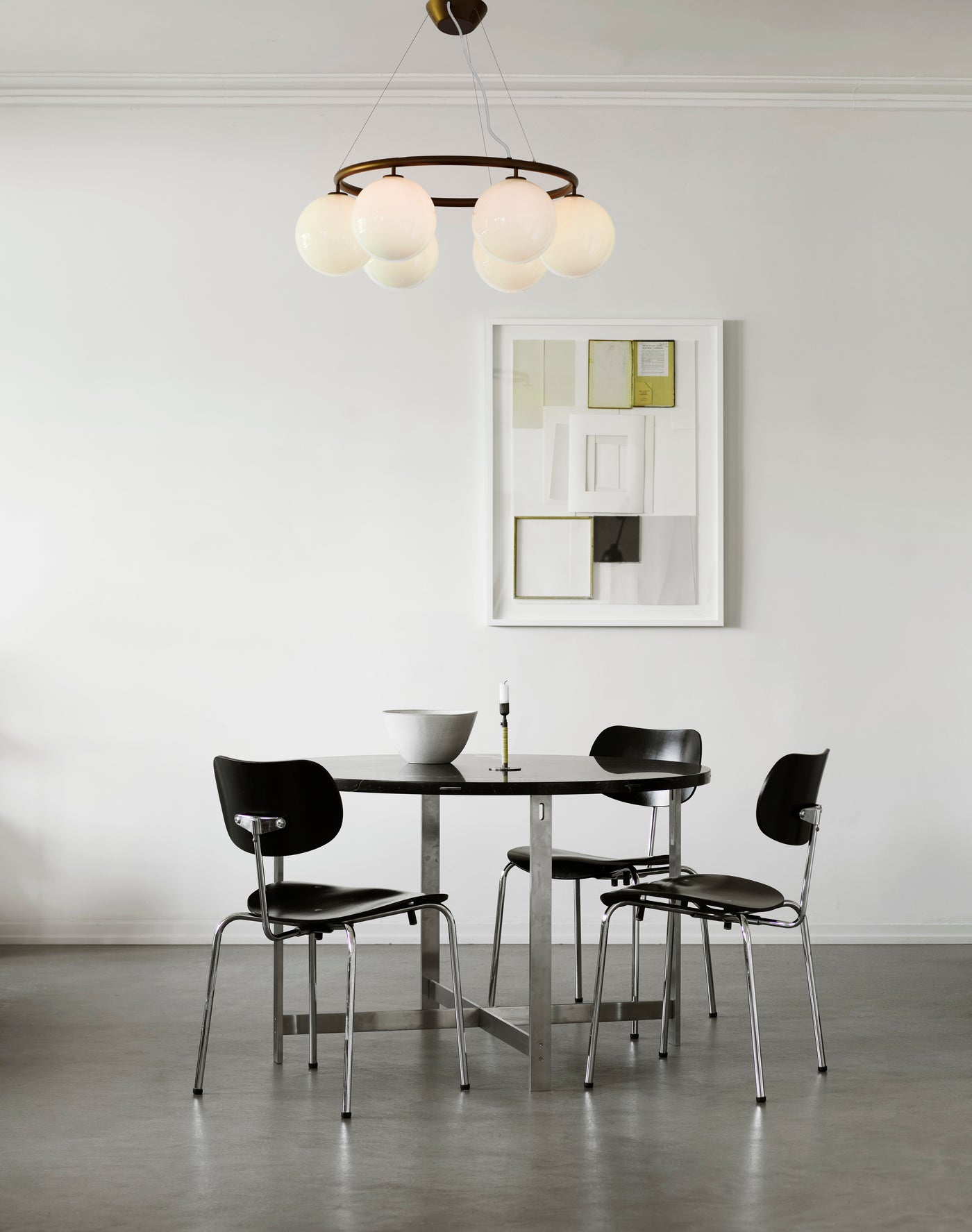 MIIRA 6 CIRCULAR Pendant Lamp Dark Brown with Opal Glass