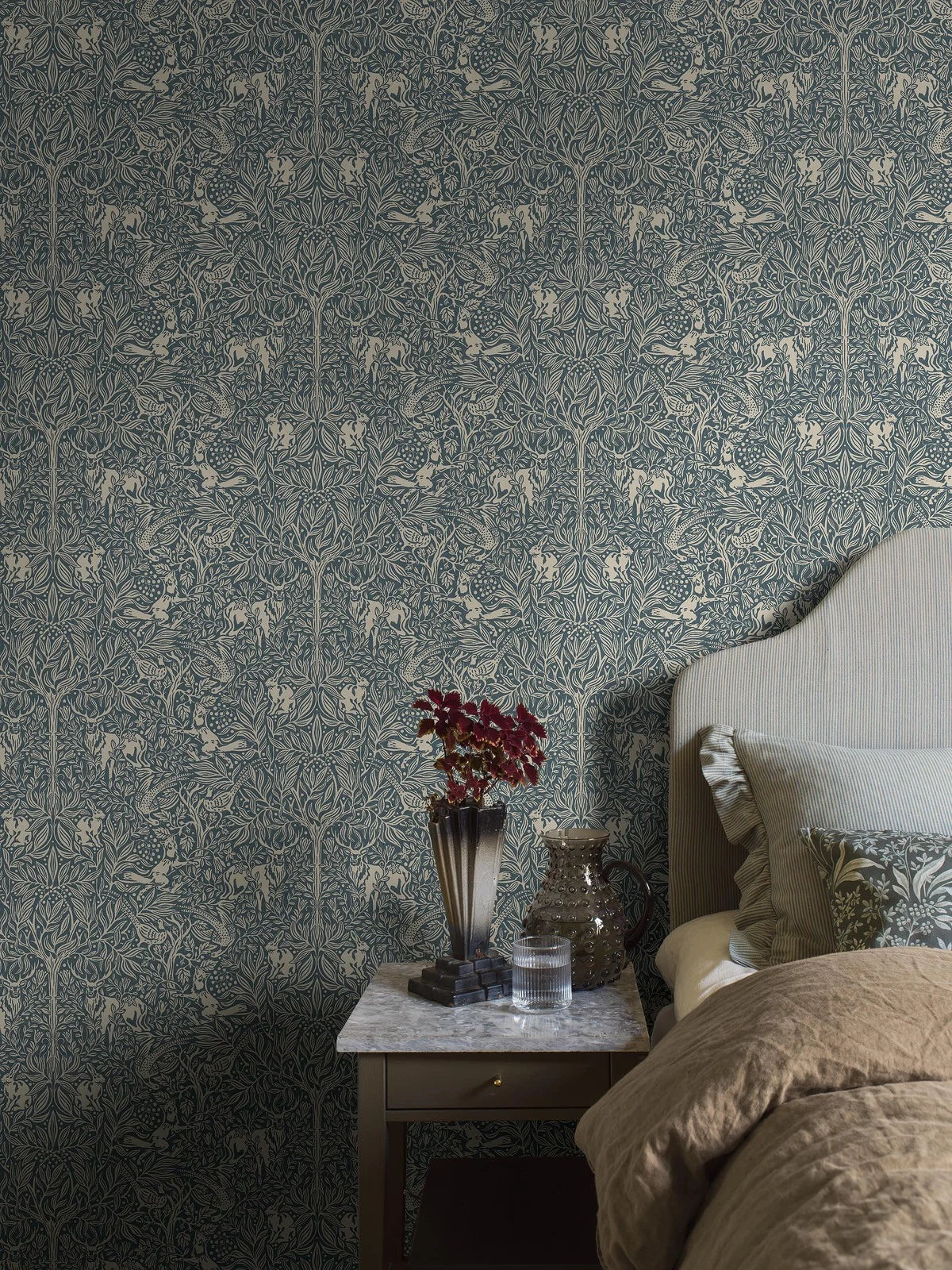 Wallpaper with a botanical pattern and forest theme UNDER THE ELDER TREE navy blue with white