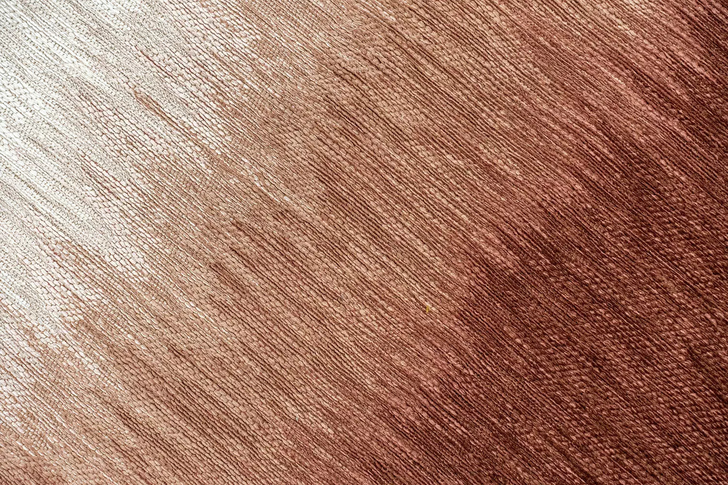 SENDAI rug in burgundy with salmon and white