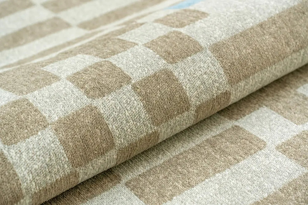 CHESS GREYHOUND Beige Rug with White and Orange
