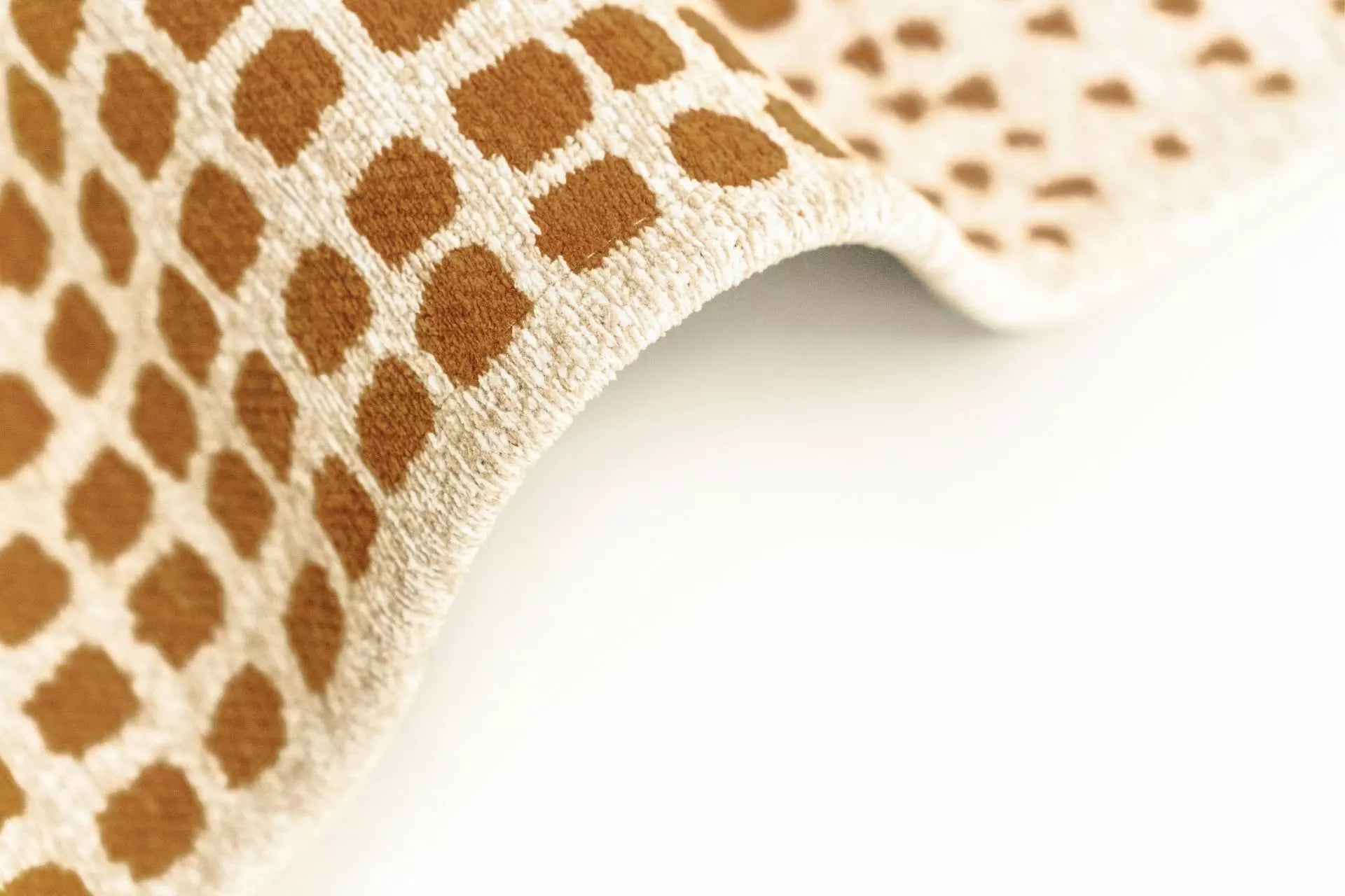 Beige ZEN Rug with Brown